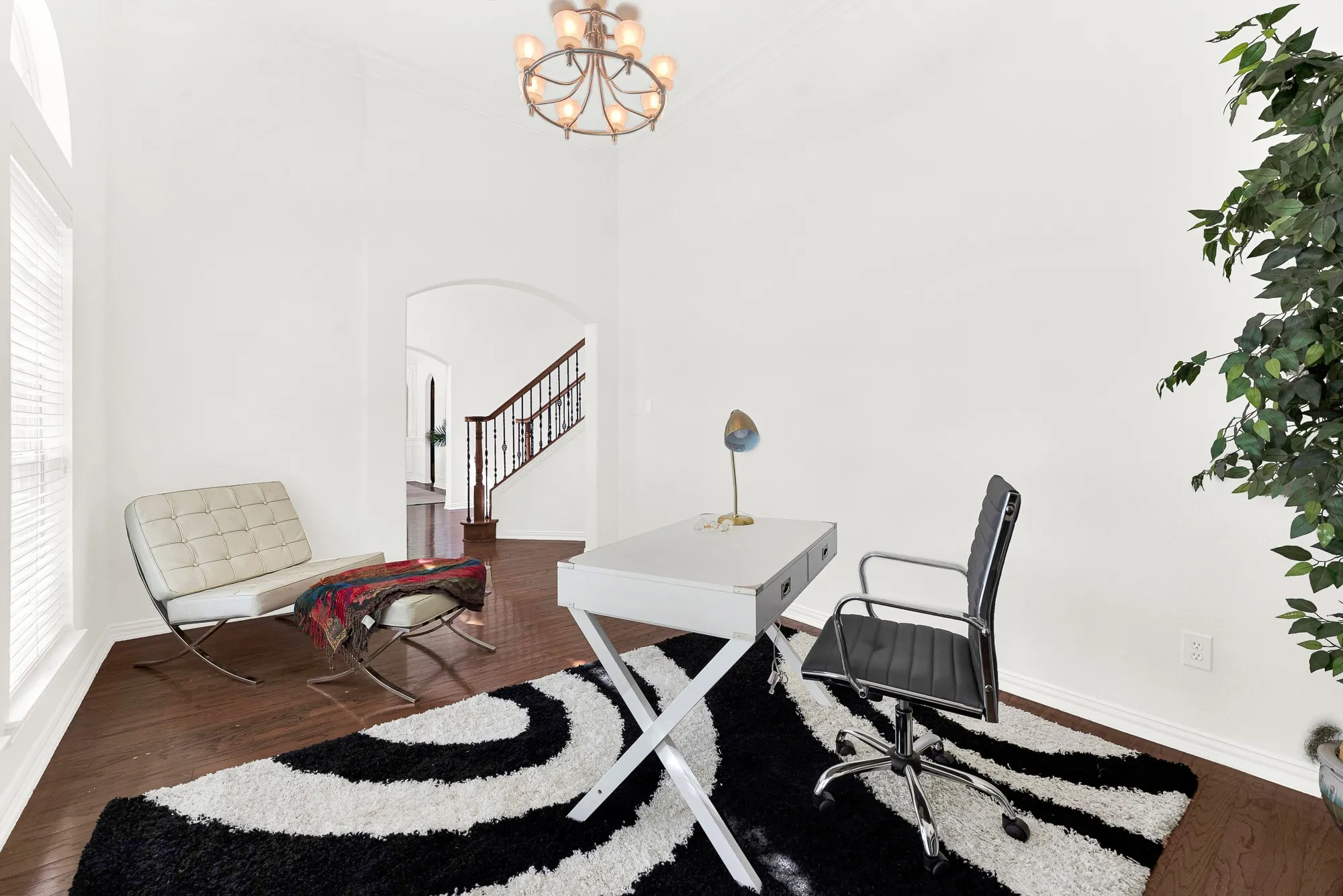 Single Family Residence For Sale in Collin County , 333 Green Acres Drive, Murphy, Texas 75094, 4 Bedroom, 3 Bathroom, 2 Garage spaces, 3,070 Sqft, built in 2003, mls#21399635, Real Estate Agent in Murphy, Homes For Sale in Collin county, Homes For Sale in Murphy, Realtor in Murphy Texas, Real Estate Brokerage Independent Realty Texas, Luminita Cordes Realtor