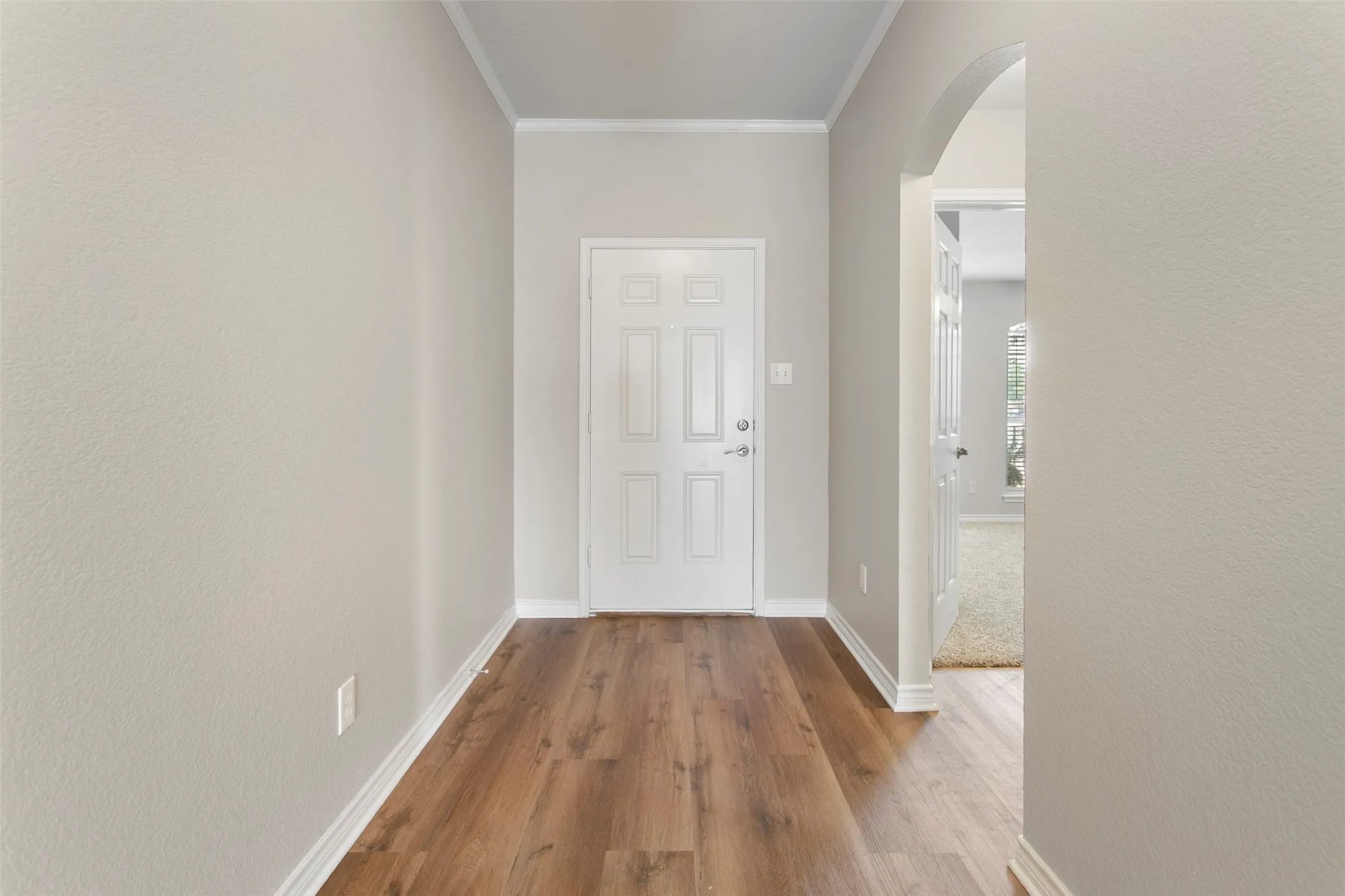 Single Family Residence For Sale in Tarrant County , 14032 Sand Hills Drive, Fort Worth, Texas 76052, 3 Bedroom, 2 Bathroom, 2 Garage spaces, 1,710 Sqft, built in 2006, mls#21383892, Real Estate Agent in Fort Worth, Homes For Sale in Tarrant county, Homes For Sale in Fort Worth, Realtor in Fort Worth Texas, Real Estate Brokerage Independent Realty Texas, Luminita Cordes Realtor