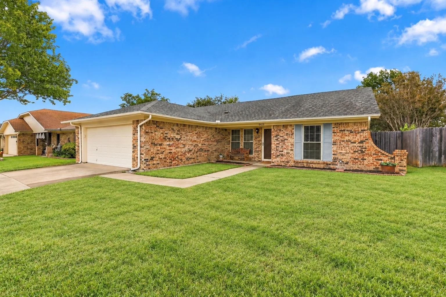 Single Family Residence For Sale in Tarrant County , 8028 Katie Lane, Watauga, Texas 76148, 3 Bedroom, 2 Bathroom, 2 Garage spaces, 1,366 Sqft, built in 1983, mls#21401097, Real Estate Agent in Watauga, Homes For Sale in Tarrant county, Homes For Sale in Watauga, Realtor in Watauga Texas, Real Estate Brokerage Independent Realty Texas, Luminita Cordes Realtor