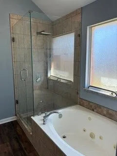 Single Family Residence For Rent in Denton County , 1309 Bradbury Drive, Carrollton, Texas 75007, 3 Bedroom, 2 Bathroom, 2 Garage spaces, 2,104 Sqft, built in 1999, mls#21400100, Real Estate Agent in Carrollton, Homes For Rent in Denton county, Homes For Rent in Carrollton, Realtor in Carrollton Texas, Real Estate Brokerage Independent Realty Texas, Luminita Cordes Realtor