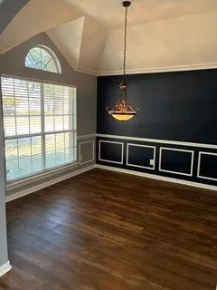 Single Family Residence For Rent in Denton County , 1309 Bradbury Drive, Carrollton, Texas 75007, 3 Bedroom, 2 Bathroom, 2 Garage spaces, 2,104 Sqft, built in 1999, mls#21400100, Real Estate Agent in Carrollton, Homes For Rent in Denton county, Homes For Rent in Carrollton, Realtor in Carrollton Texas, Real Estate Brokerage Independent Realty Texas, Luminita Cordes Realtor
