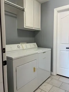 Single Family Residence For Rent in Denton County , 1309 Bradbury Drive, Carrollton, Texas 75007, 3 Bedroom, 2 Bathroom, 2 Garage spaces, 2,104 Sqft, built in 1999, mls#21400100, Real Estate Agent in Carrollton, Homes For Rent in Denton county, Homes For Rent in Carrollton, Realtor in Carrollton Texas, Real Estate Brokerage Independent Realty Texas, Luminita Cordes Realtor