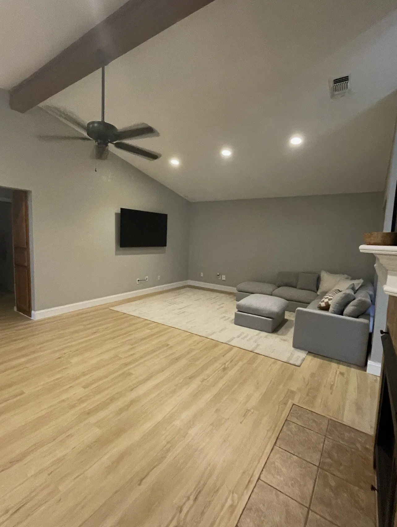 Single Family Residence For Rent in Dallas County , 1109 Hemlock Drive, De Soto, Texas 75115, 3 Bedroom, 2 Bathroom, 2 Garage spaces, 1,427 Sqft, built in 1984, mls#21401244, Real Estate Agent in De Soto, Homes For Rent in Dallas county, Homes For Rent in De Soto, Realtor in De Soto Texas, Real Estate Brokerage Independent Realty Texas, Luminita Cordes Realtor