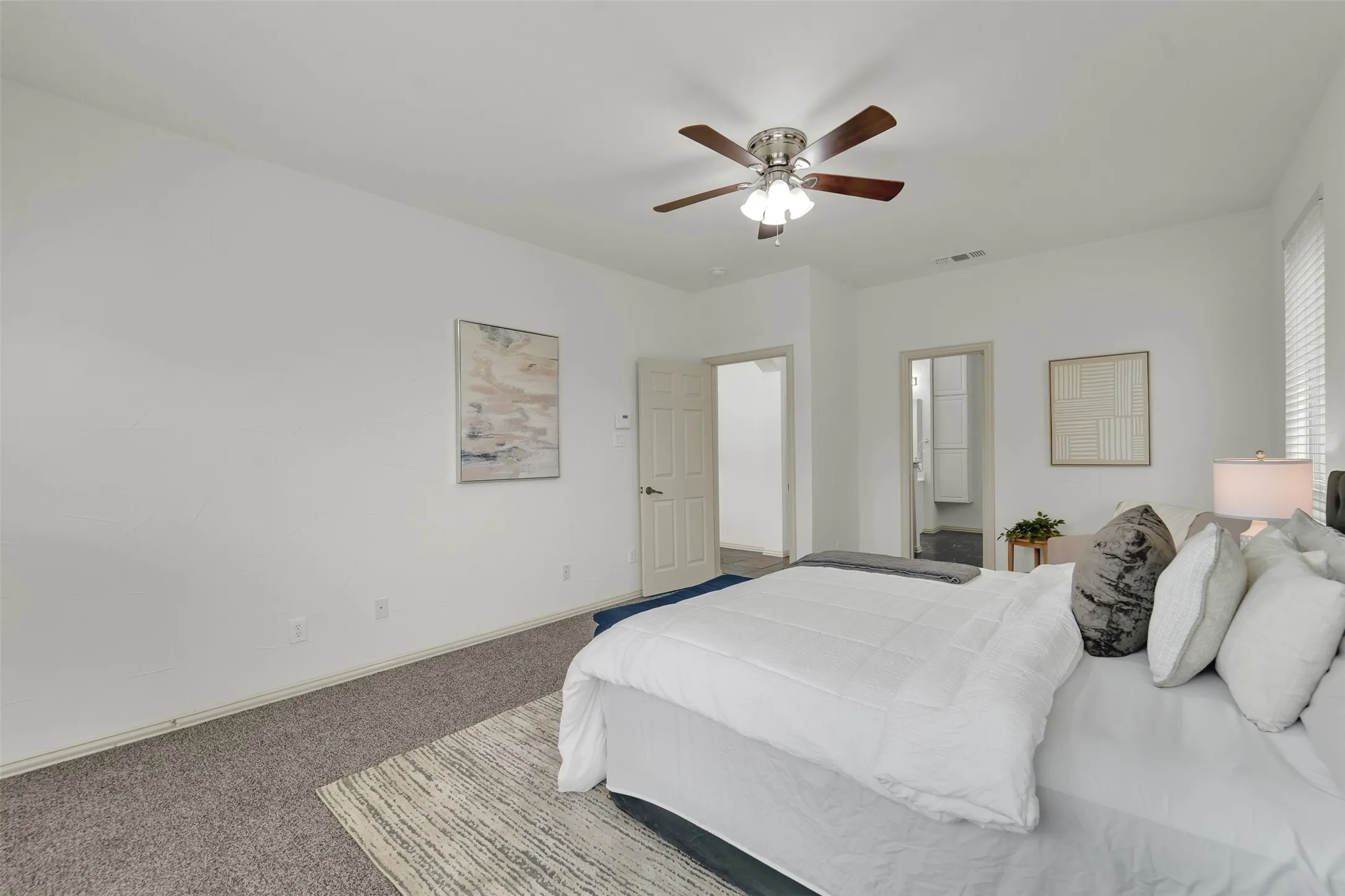 Single Family Residence For Sale in Collin County , 3612 Trinity View Drive, Mc Kinney, Texas 75071, 4 Bedroom, 4 Bathroom, 2 Garage spaces, 3,131 Sqft, built in 2004, mls#21399497, Real Estate Agent in Mc Kinney, Homes For Sale in Collin county, Homes For Sale in Mc Kinney, Realtor in Mc Kinney Texas, Real Estate Brokerage Independent Realty Texas, Luminita Cordes Realtor
