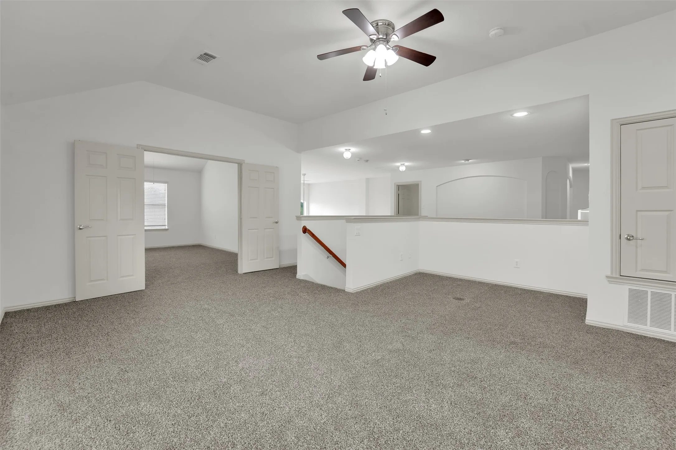 Single Family Residence For Sale in Collin County , 3612 Trinity View Drive, Mc Kinney, Texas 75071, 4 Bedroom, 4 Bathroom, 2 Garage spaces, 3,131 Sqft, built in 2004, mls#21399497, Real Estate Agent in Mc Kinney, Homes For Sale in Collin county, Homes For Sale in Mc Kinney, Realtor in Mc Kinney Texas, Real Estate Brokerage Independent Realty Texas, Luminita Cordes Realtor