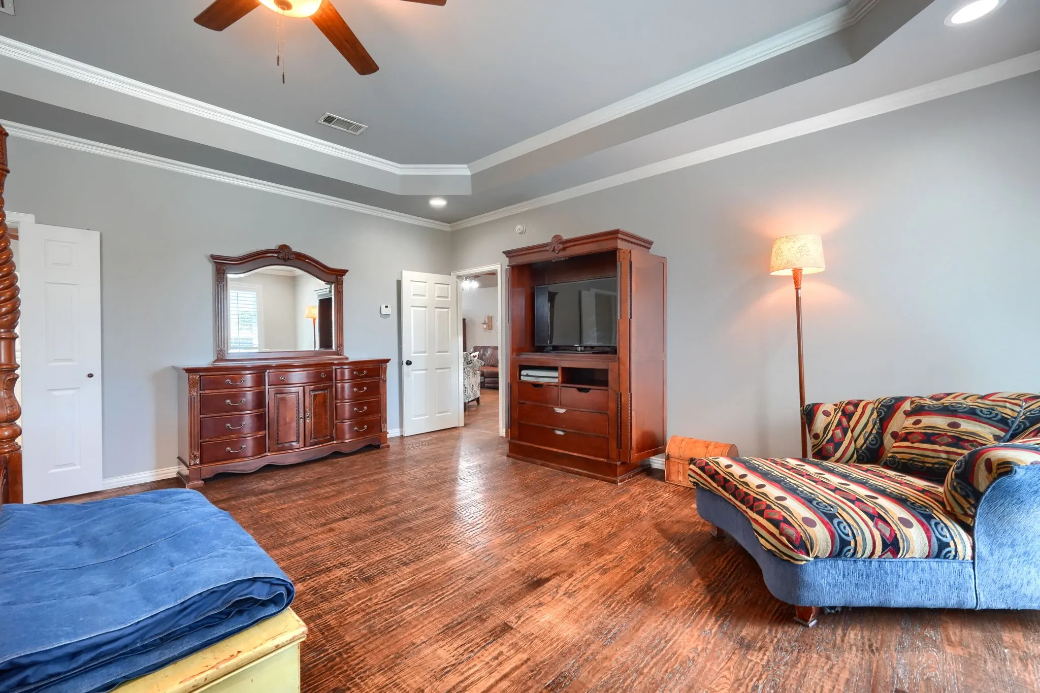 Single Family Residence For Sale in Kaufman County , 18066 Langford Lane, Talty, Texas 75126, 5 Bedroom, 4 Bathroom, 3 Garage spaces, 3,817 Sqft, built in 2005, mls#21401249, Real Estate Agent in Talty, Homes For Sale in Kaufman county, Homes For Sale in Talty, Realtor in Talty Texas, Real Estate Brokerage Independent Realty Texas, Luminita Cordes Realtor