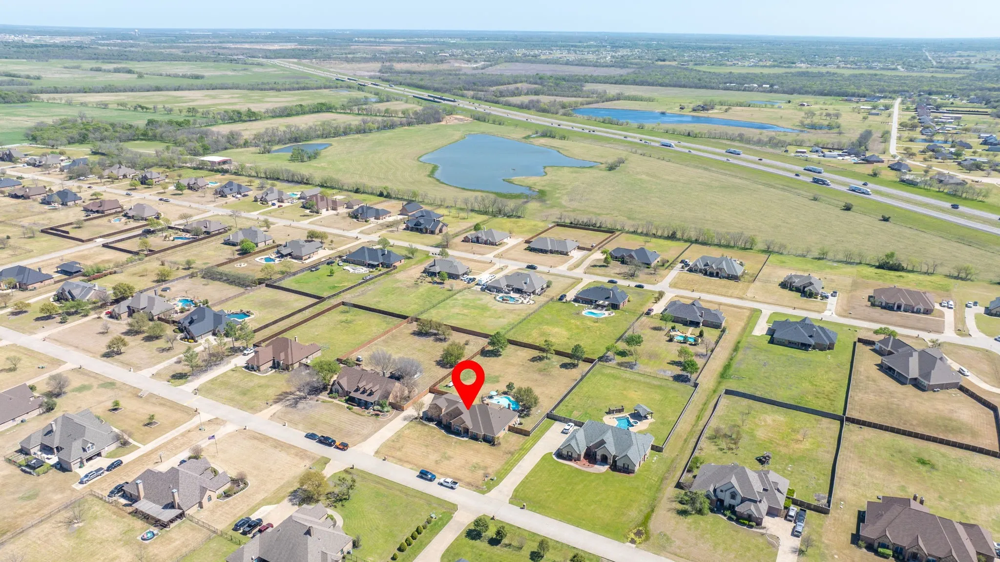 Single Family Residence For Sale in Kaufman County , 18066 Langford Lane, Talty, Texas 75126, 5 Bedroom, 4 Bathroom, 3 Garage spaces, 3,817 Sqft, built in 2005, mls#21401249, Real Estate Agent in Talty, Homes For Sale in Kaufman county, Homes For Sale in Talty, Realtor in Talty Texas, Real Estate Brokerage Independent Realty Texas, Luminita Cordes Realtor