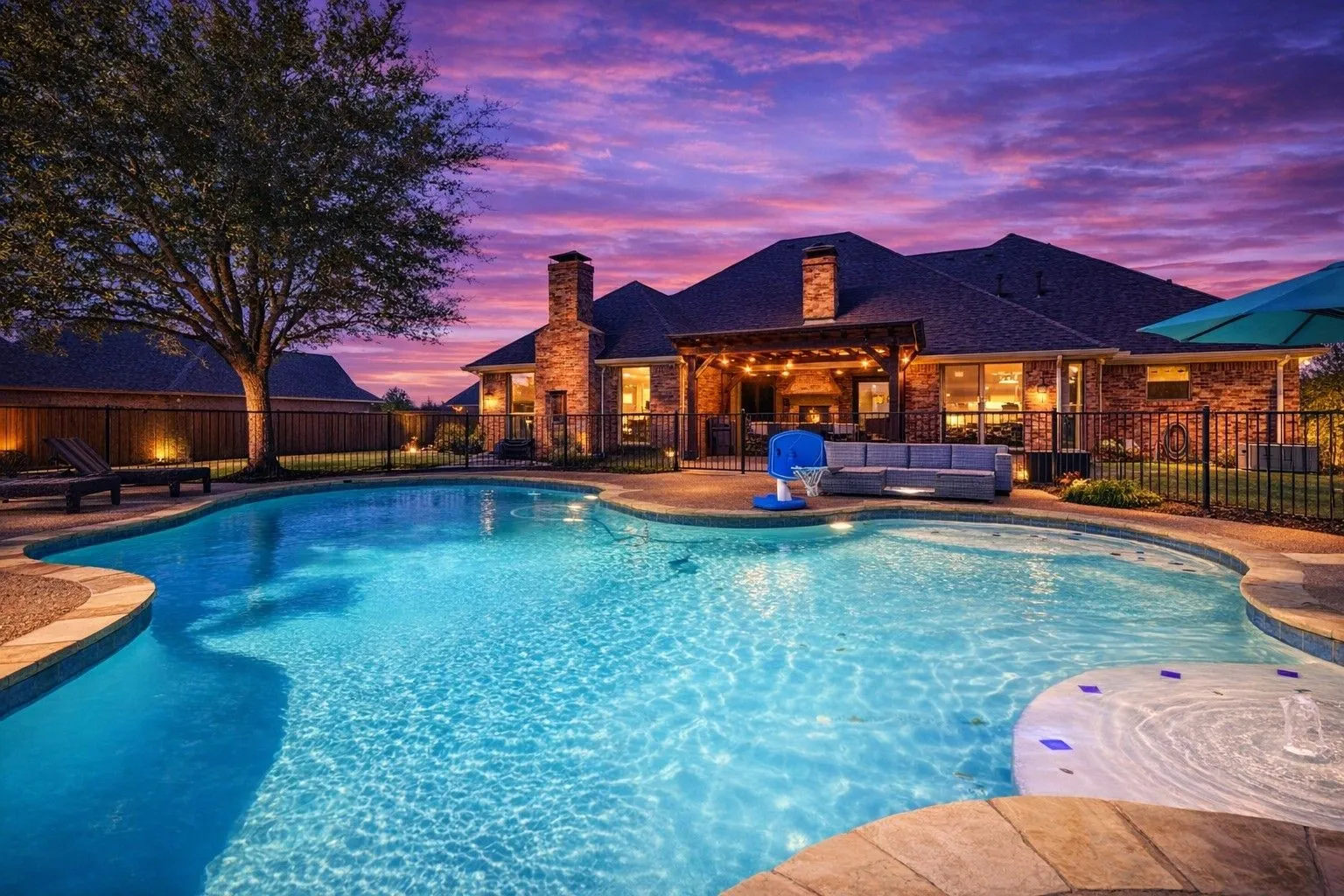 Single Family Residence For Sale in Kaufman County , 18066 Langford Lane, Talty, Texas 75126, 5 Bedroom, 4 Bathroom, 3 Garage spaces, 3,817 Sqft, built in 2005, mls#21401249, Real Estate Agent in Talty, Homes For Sale in Kaufman county, Homes For Sale in Talty, Realtor in Talty Texas, Real Estate Brokerage Independent Realty Texas, Luminita Cordes Realtor