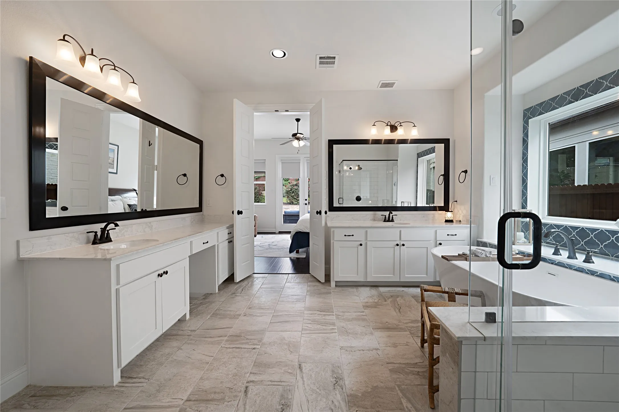 Single Family Residence For Rent in Denton County , 1204 Frisco Hills Boulevard, Little Elm, Texas 75068, 5 Bedroom, 5 Bathroom, 2 Garage spaces, 3,643 Sqft, built in 2022, mls#21399941, Real Estate Agent in Little Elm, Homes For Rent in Denton county, Homes For Rent in Little Elm, Realtor in Little Elm Texas, Real Estate Brokerage Independent Realty Texas, Luminita Cordes Realtor