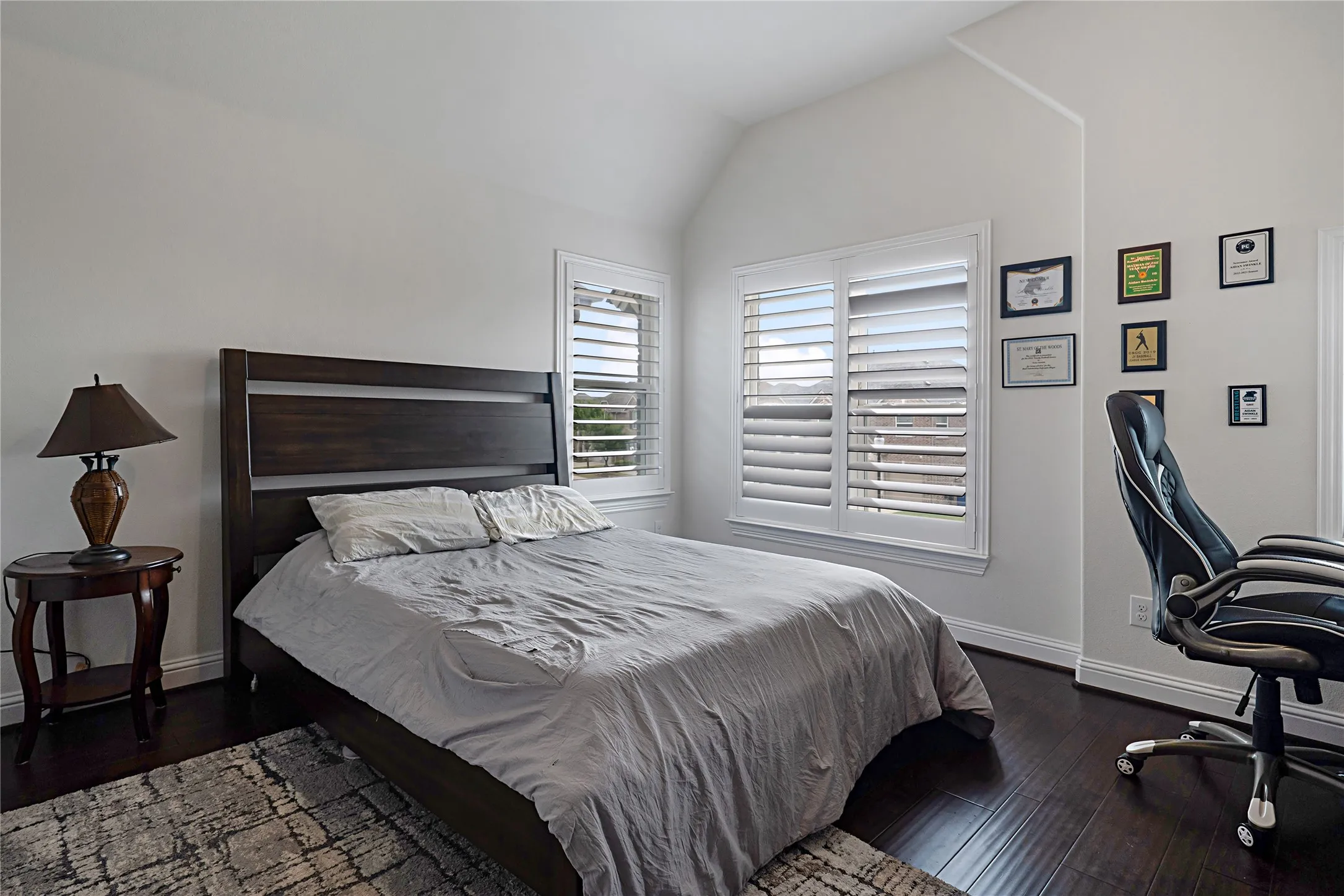 Single Family Residence For Rent in Denton County , 1204 Frisco Hills Boulevard, Little Elm, Texas 75068, 5 Bedroom, 5 Bathroom, 2 Garage spaces, 3,643 Sqft, built in 2022, mls#21399941, Real Estate Agent in Little Elm, Homes For Rent in Denton county, Homes For Rent in Little Elm, Realtor in Little Elm Texas, Real Estate Brokerage Independent Realty Texas, Luminita Cordes Realtor
