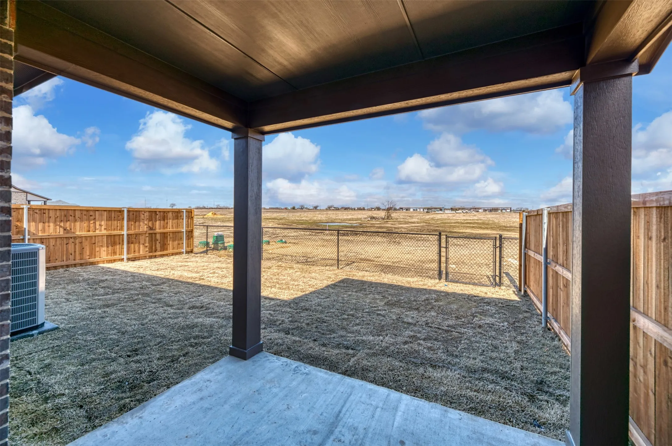 Triplex For Rent in Ellis County , 4060 Le Croy Court, Midlothian, Texas 76065, 3 Bedroom, 3 Bathroom, 2 Garage spaces, 1,838 Sqft, built in 2025, mls#21401255, Real Estate Agent in Midlothian, Homes For Rent in Ellis county, Homes For Rent in Midlothian, Realtor in Midlothian Texas, Real Estate Brokerage Independent Realty Texas, Luminita Cordes Realtor