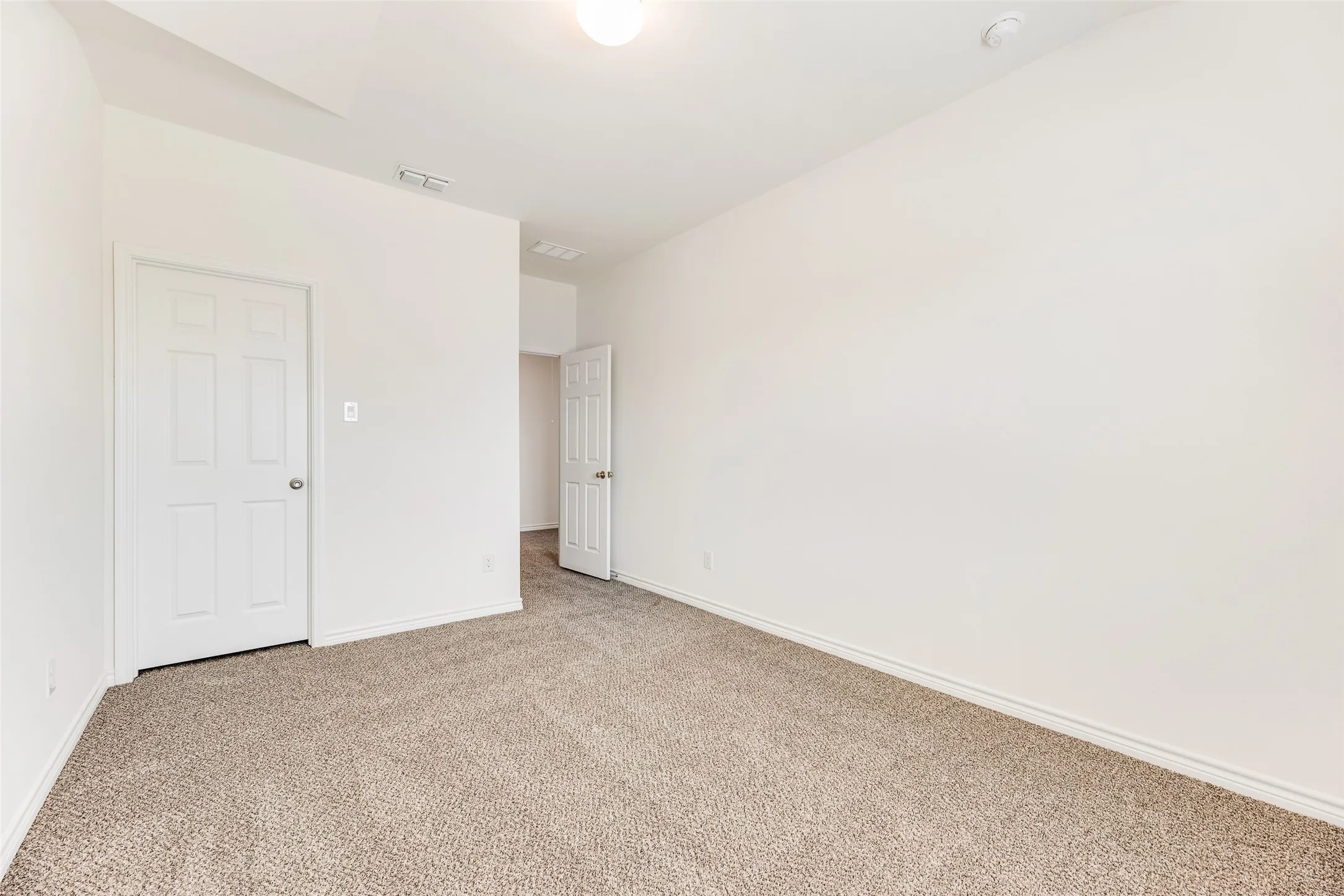 Single Family Residence For Rent in Denton County , 977 Adair Drive, Aubrey, Texas 76227, 4 Bedroom, 4 Bathroom, 2 Garage spaces, 3,033 Sqft, built in 2023, mls#21401257, Real Estate Agent in Aubrey, Homes For Rent in Denton county, Homes For Rent in Aubrey, Realtor in Aubrey Texas, Real Estate Brokerage Independent Realty Texas, Luminita Cordes Realtor