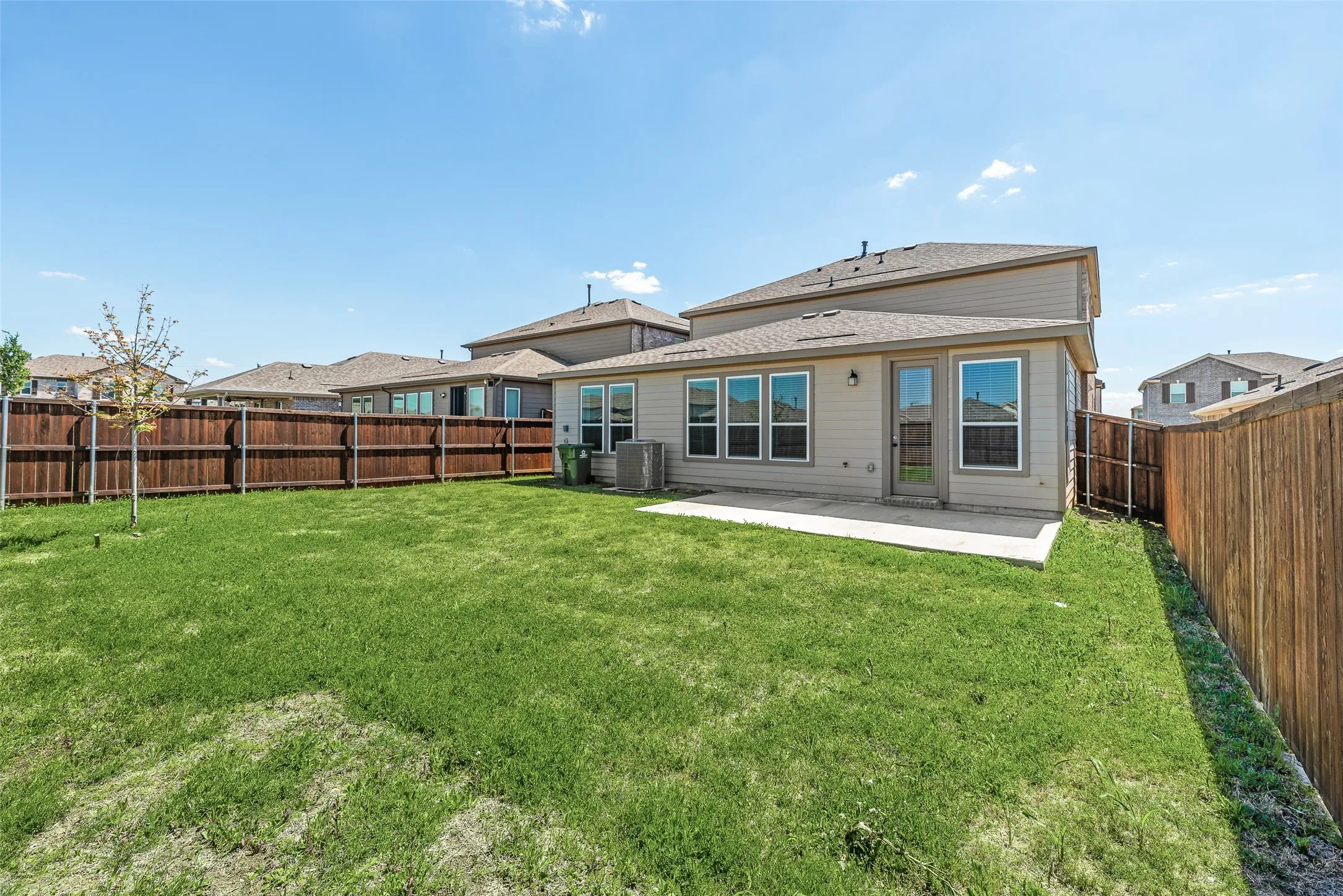 Single Family Residence For Rent in Denton County , 977 Adair Drive, Aubrey, Texas 76227, 4 Bedroom, 4 Bathroom, 2 Garage spaces, 3,033 Sqft, built in 2023, mls#21401257, Real Estate Agent in Aubrey, Homes For Rent in Denton county, Homes For Rent in Aubrey, Realtor in Aubrey Texas, Real Estate Brokerage Independent Realty Texas, Luminita Cordes Realtor