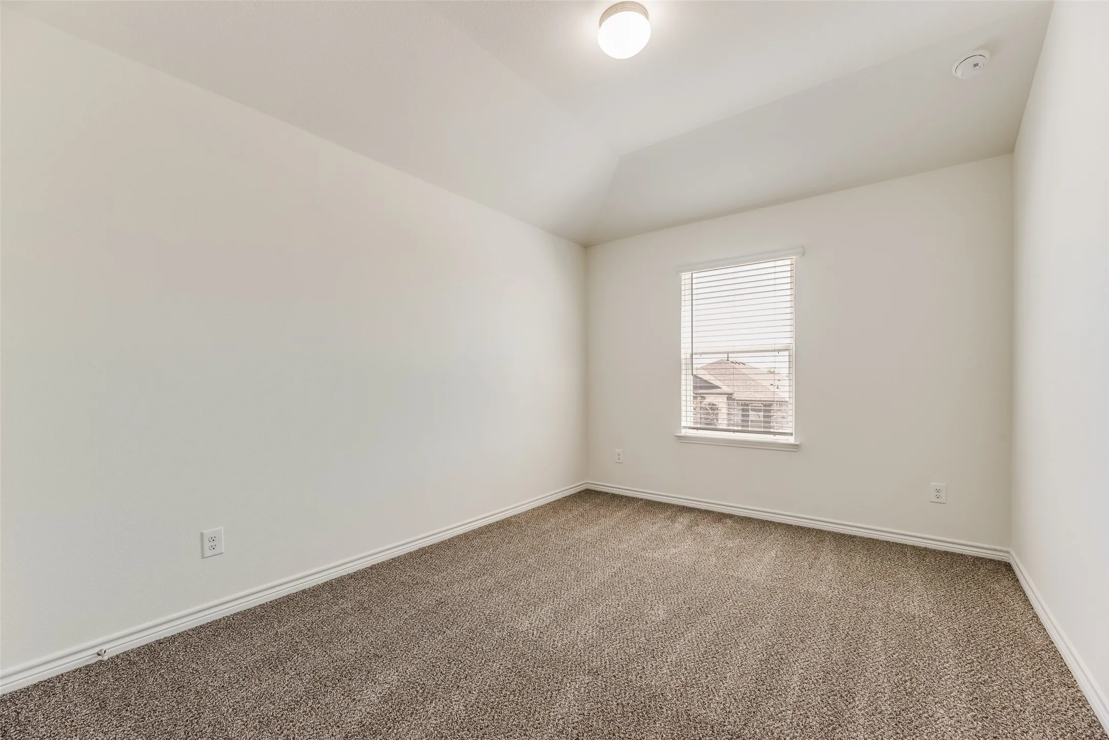 Single Family Residence For Rent in Denton County , 977 Adair Drive, Aubrey, Texas 76227, 4 Bedroom, 4 Bathroom, 2 Garage spaces, 3,033 Sqft, built in 2023, mls#21401257, Real Estate Agent in Aubrey, Homes For Rent in Denton county, Homes For Rent in Aubrey, Realtor in Aubrey Texas, Real Estate Brokerage Independent Realty Texas, Luminita Cordes Realtor