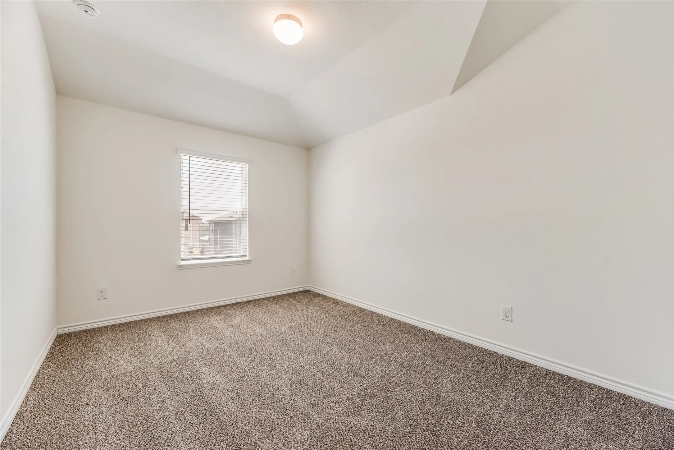 Single Family Residence For Rent in Denton County , 977 Adair Drive, Aubrey, Texas 76227, 4 Bedroom, 4 Bathroom, 2 Garage spaces, 3,033 Sqft, built in 2023, mls#21401257, Real Estate Agent in Aubrey, Homes For Rent in Denton county, Homes For Rent in Aubrey, Realtor in Aubrey Texas, Real Estate Brokerage Independent Realty Texas, Luminita Cordes Realtor
