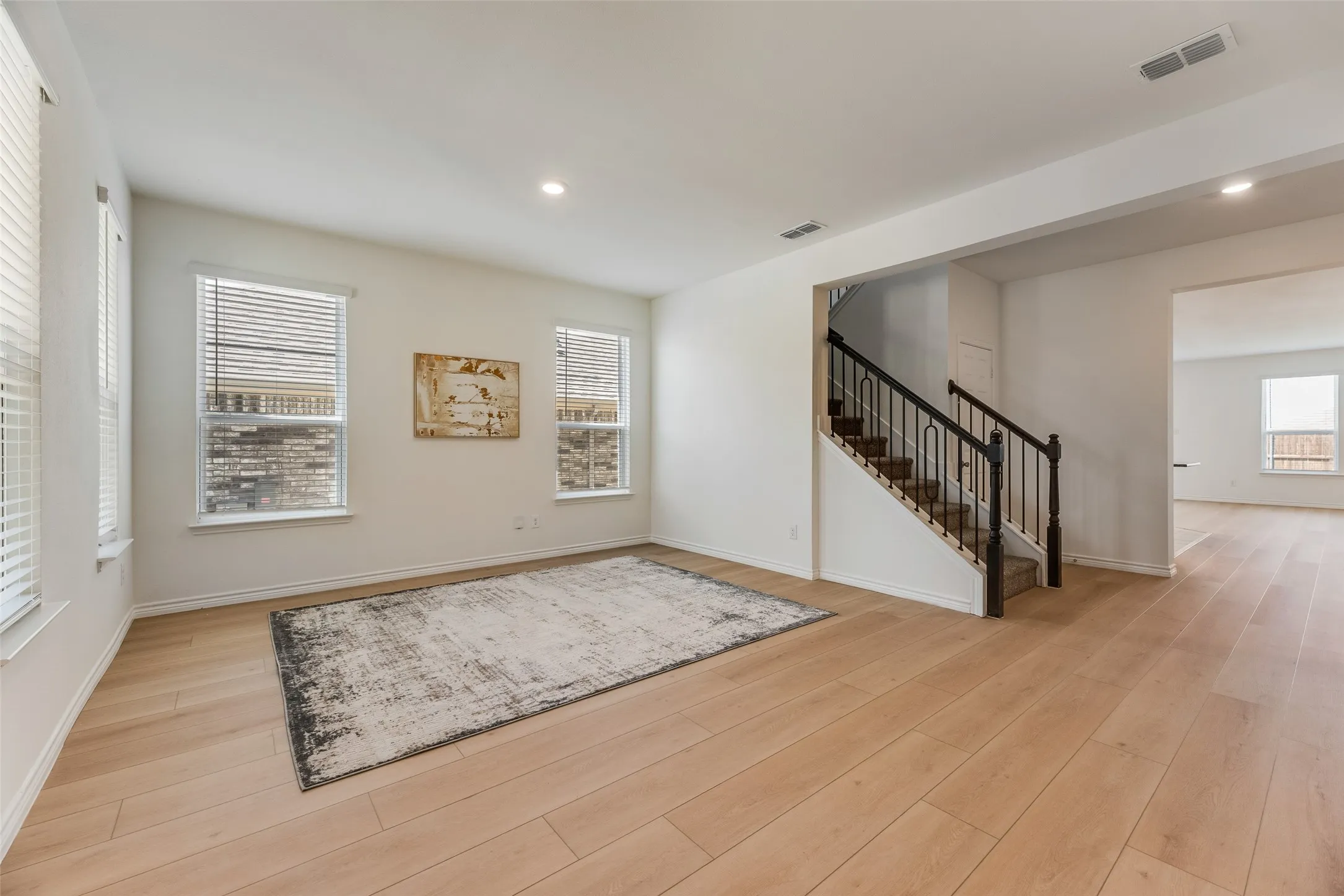 Single Family Residence For Rent in Denton County , 977 Adair Drive, Aubrey, Texas 76227, 4 Bedroom, 4 Bathroom, 2 Garage spaces, 3,033 Sqft, built in 2023, mls#21401257, Real Estate Agent in Aubrey, Homes For Rent in Denton county, Homes For Rent in Aubrey, Realtor in Aubrey Texas, Real Estate Brokerage Independent Realty Texas, Luminita Cordes Realtor