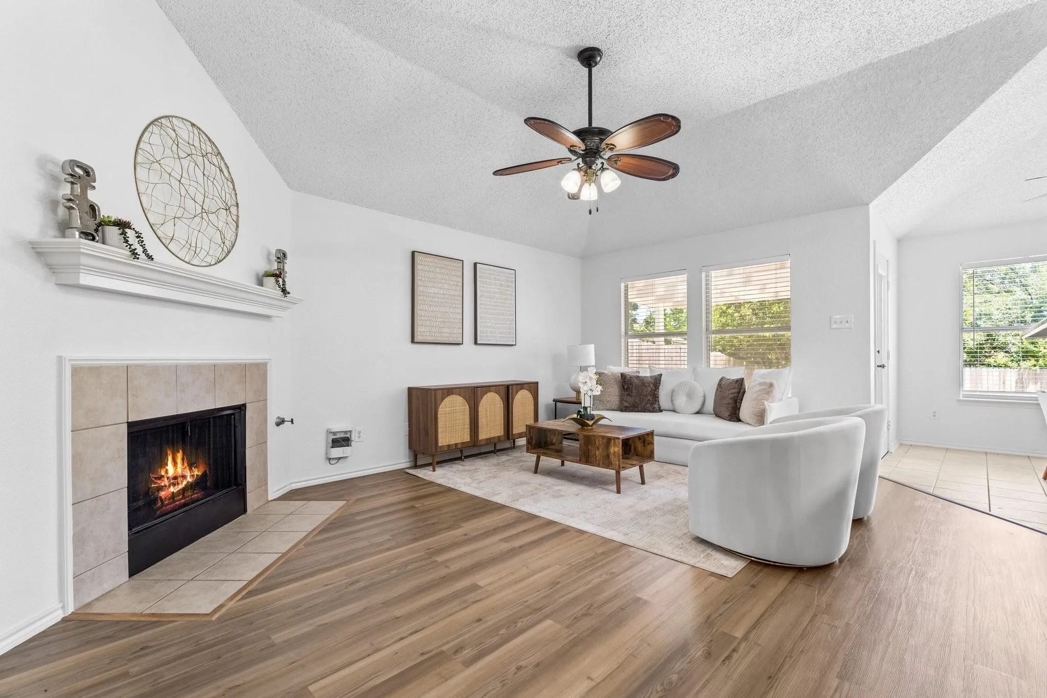 Single Family Residence For Rent in Kaufman County , 1132 Singletree Drive, Forney, Texas 75126, 4 Bedroom, 2 Bathroom, 1 Garage spaces, 1,902 Sqft, built in 2002, mls#21401265, Real Estate Agent in Forney, Homes For Rent in Kaufman county, Homes For Rent in Forney, Realtor in Forney Texas, Real Estate Brokerage Independent Realty Texas, Luminita Cordes Realtor