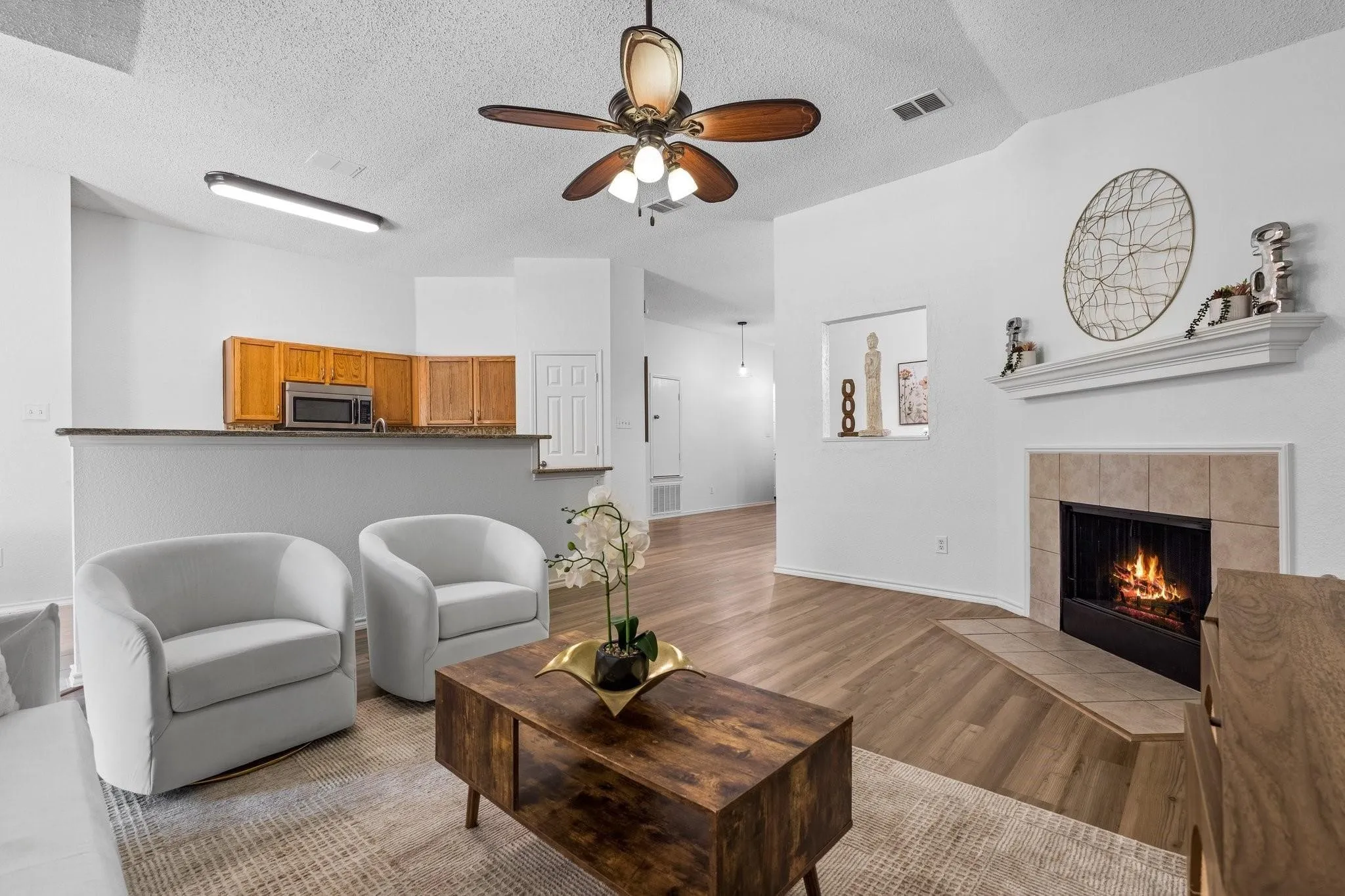 Single Family Residence For Rent in Kaufman County , 1132 Singletree Drive, Forney, Texas 75126, 4 Bedroom, 2 Bathroom, 1 Garage spaces, 1,902 Sqft, built in 2002, mls#21401265, Real Estate Agent in Forney, Homes For Rent in Kaufman county, Homes For Rent in Forney, Realtor in Forney Texas, Real Estate Brokerage Independent Realty Texas, Luminita Cordes Realtor