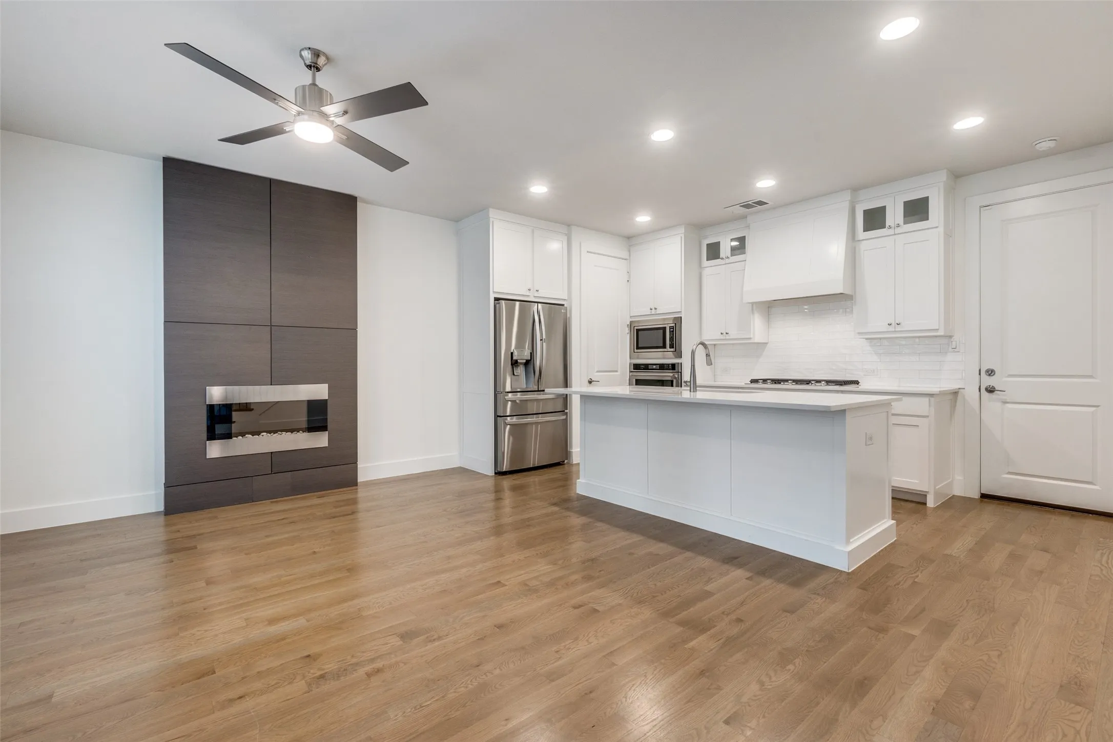 High end finishes throughout the entire home creating a beautiful modern oasis.
