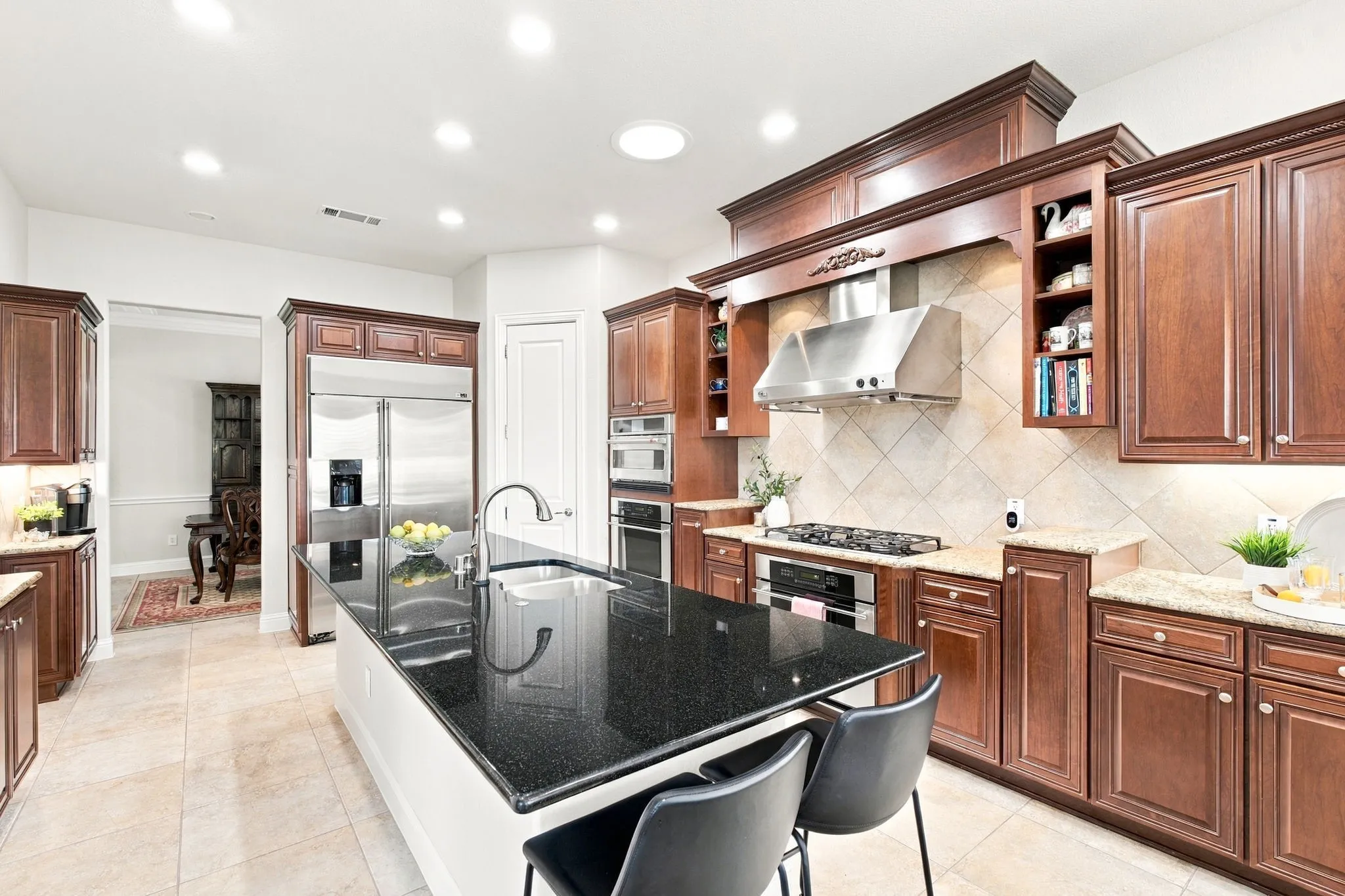 Single Family Residence For Sale in Denton County , 7159 Maumee Valley Court, Frisco, Texas 75036, 3 Bedroom, 3 Bathroom, 2 Garage spaces, 2,867 Sqft, built in 2008, mls#21397690, Real Estate Agent in Frisco, Homes For Sale in Denton county, Homes For Sale in Frisco, Realtor in Frisco Texas, Real Estate Brokerage Independent Realty Texas, Luminita Cordes Realtor