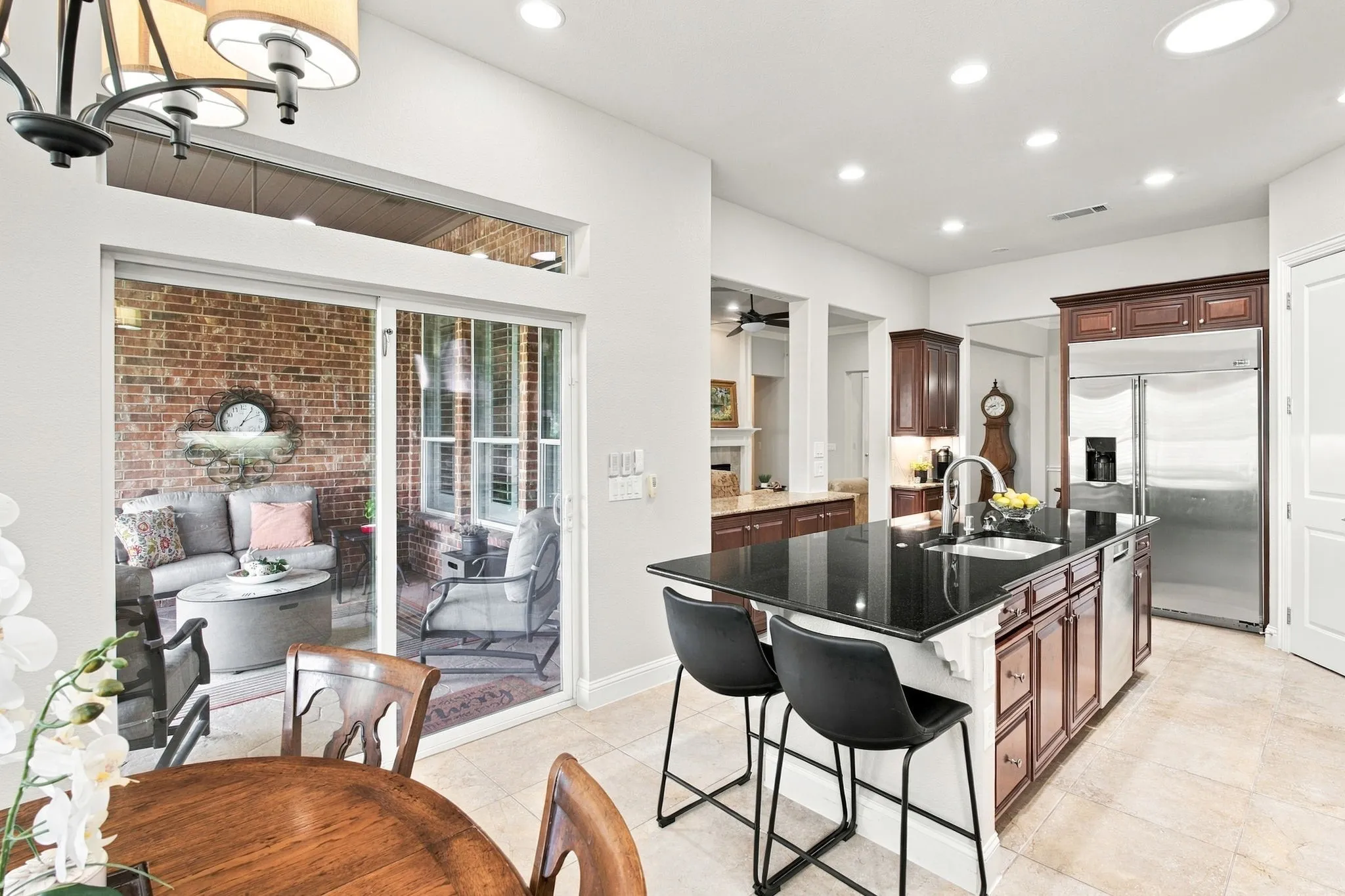 Single Family Residence For Sale in Denton County , 7159 Maumee Valley Court, Frisco, Texas 75036, 3 Bedroom, 3 Bathroom, 2 Garage spaces, 2,867 Sqft, built in 2008, mls#21397690, Real Estate Agent in Frisco, Homes For Sale in Denton county, Homes For Sale in Frisco, Realtor in Frisco Texas, Real Estate Brokerage Independent Realty Texas, Luminita Cordes Realtor