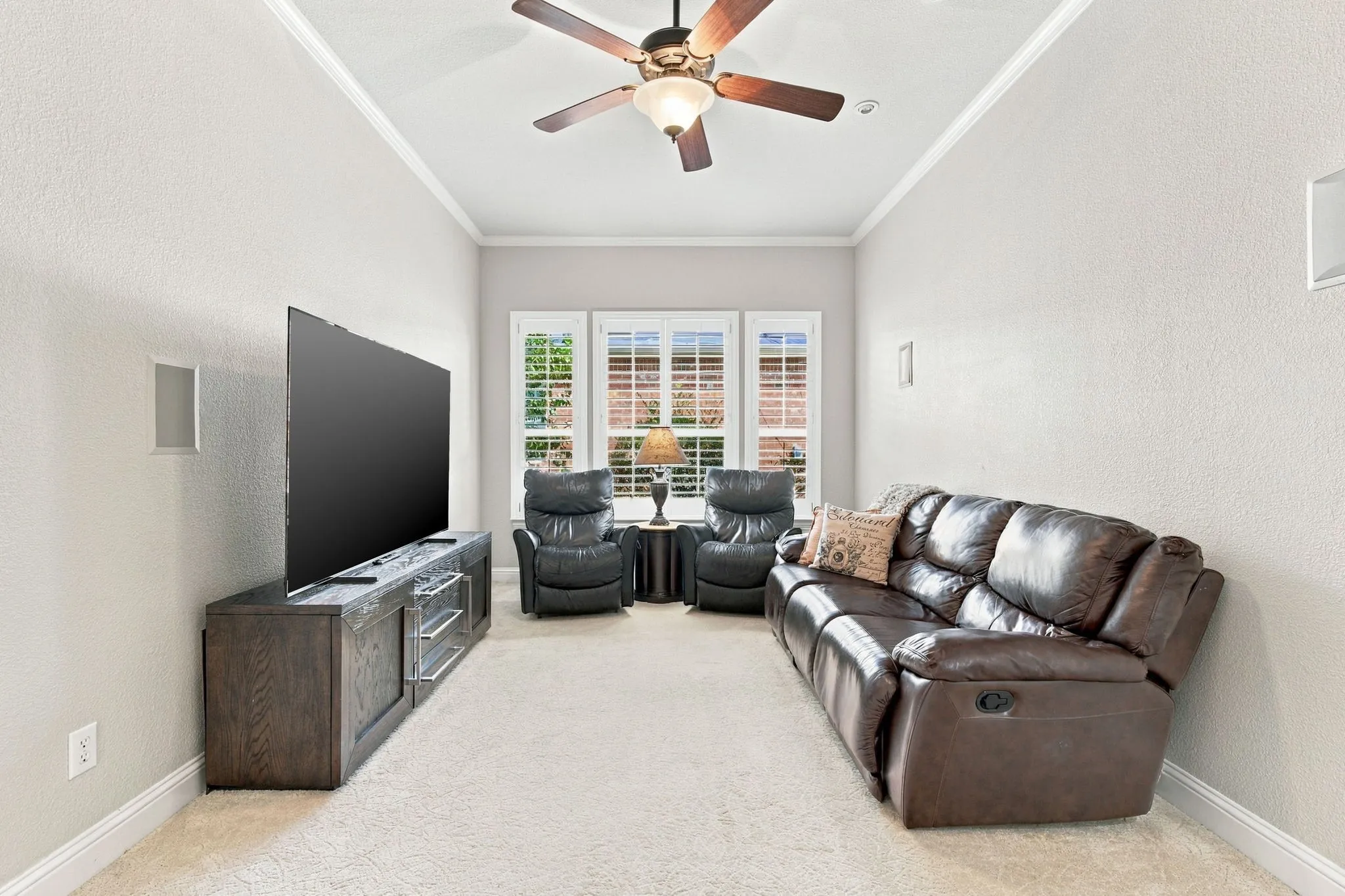 Single Family Residence For Sale in Denton County , 7159 Maumee Valley Court, Frisco, Texas 75036, 3 Bedroom, 3 Bathroom, 2 Garage spaces, 2,867 Sqft, built in 2008, mls#21397690, Real Estate Agent in Frisco, Homes For Sale in Denton county, Homes For Sale in Frisco, Realtor in Frisco Texas, Real Estate Brokerage Independent Realty Texas, Luminita Cordes Realtor