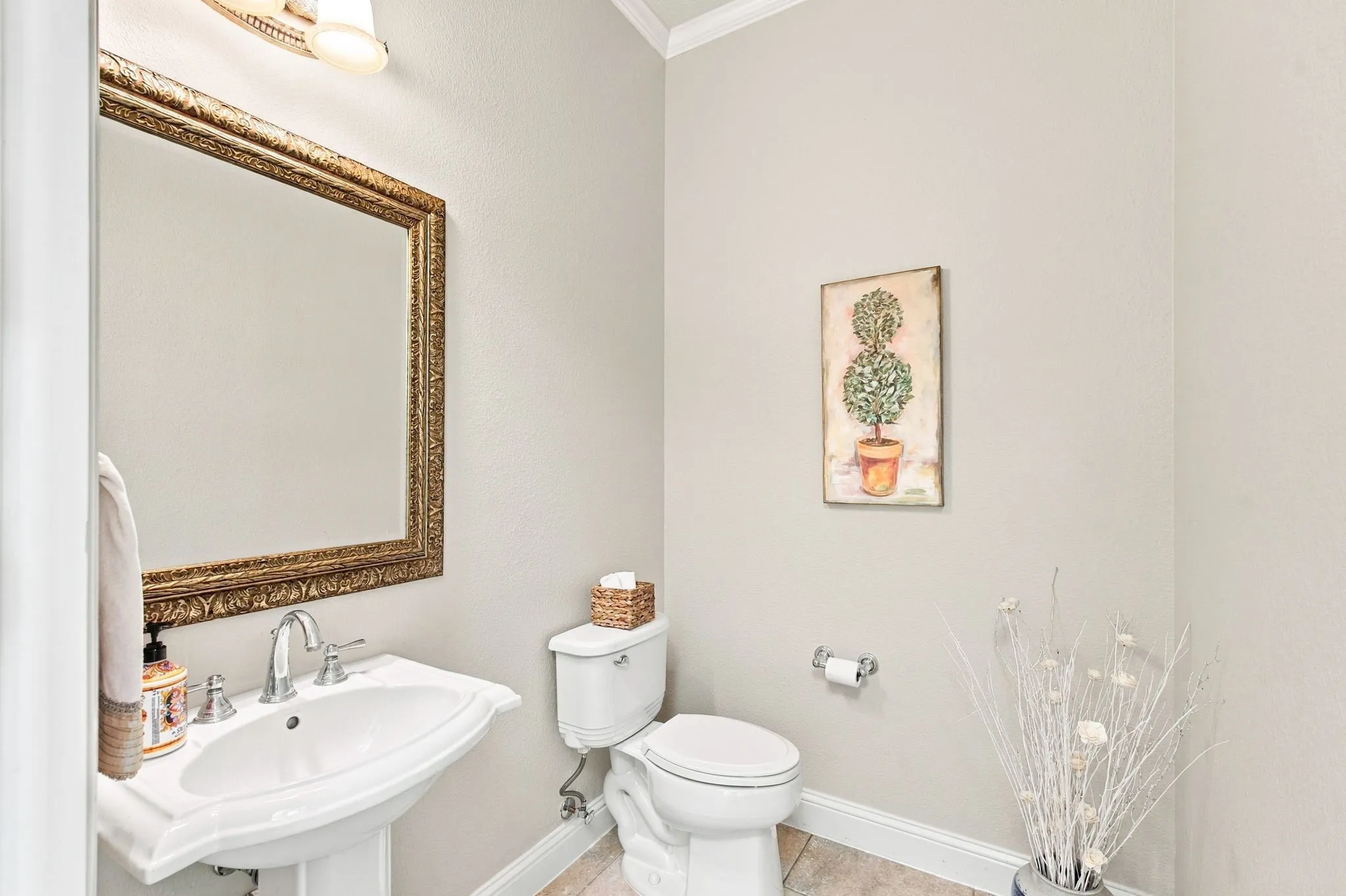 1/2 Bath