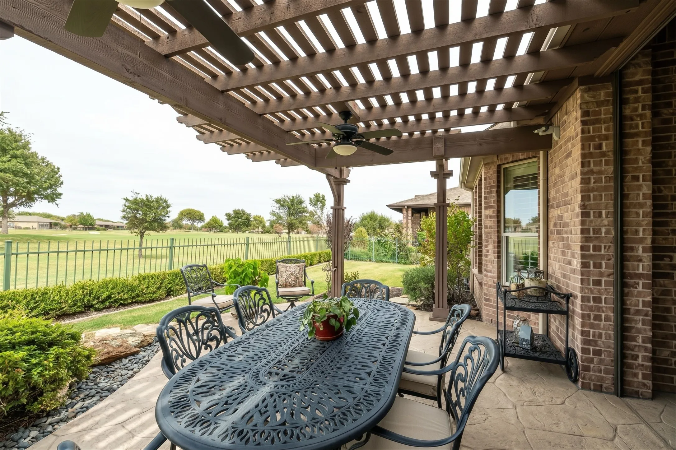 Single Family Residence For Sale in Denton County , 7159 Maumee Valley Court, Frisco, Texas 75036, 3 Bedroom, 3 Bathroom, 2 Garage spaces, 2,867 Sqft, built in 2008, mls#21397690, Real Estate Agent in Frisco, Homes For Sale in Denton county, Homes For Sale in Frisco, Realtor in Frisco Texas, Real Estate Brokerage Independent Realty Texas, Luminita Cordes Realtor