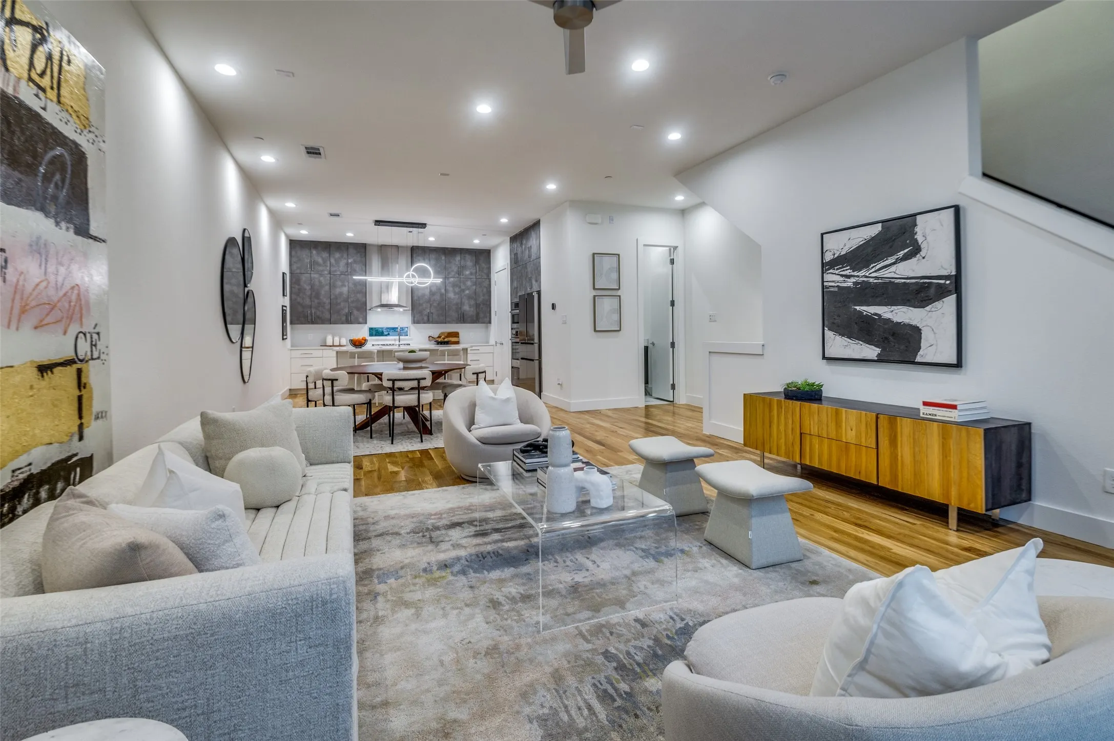 Townhouse For Sale in Dallas County , 4109 N Reserve Lane, Addison, Texas 75001, 3 Bedroom, 4 Bathroom, 2 Garage spaces, 2,058 Sqft, built in 2025, mls#21401184, Real Estate Agent in Addison, Homes For Sale in Dallas county, Homes For Sale in Addison, Realtor in Addison Texas, Real Estate Brokerage Independent Realty Texas, Luminita Cordes Realtor