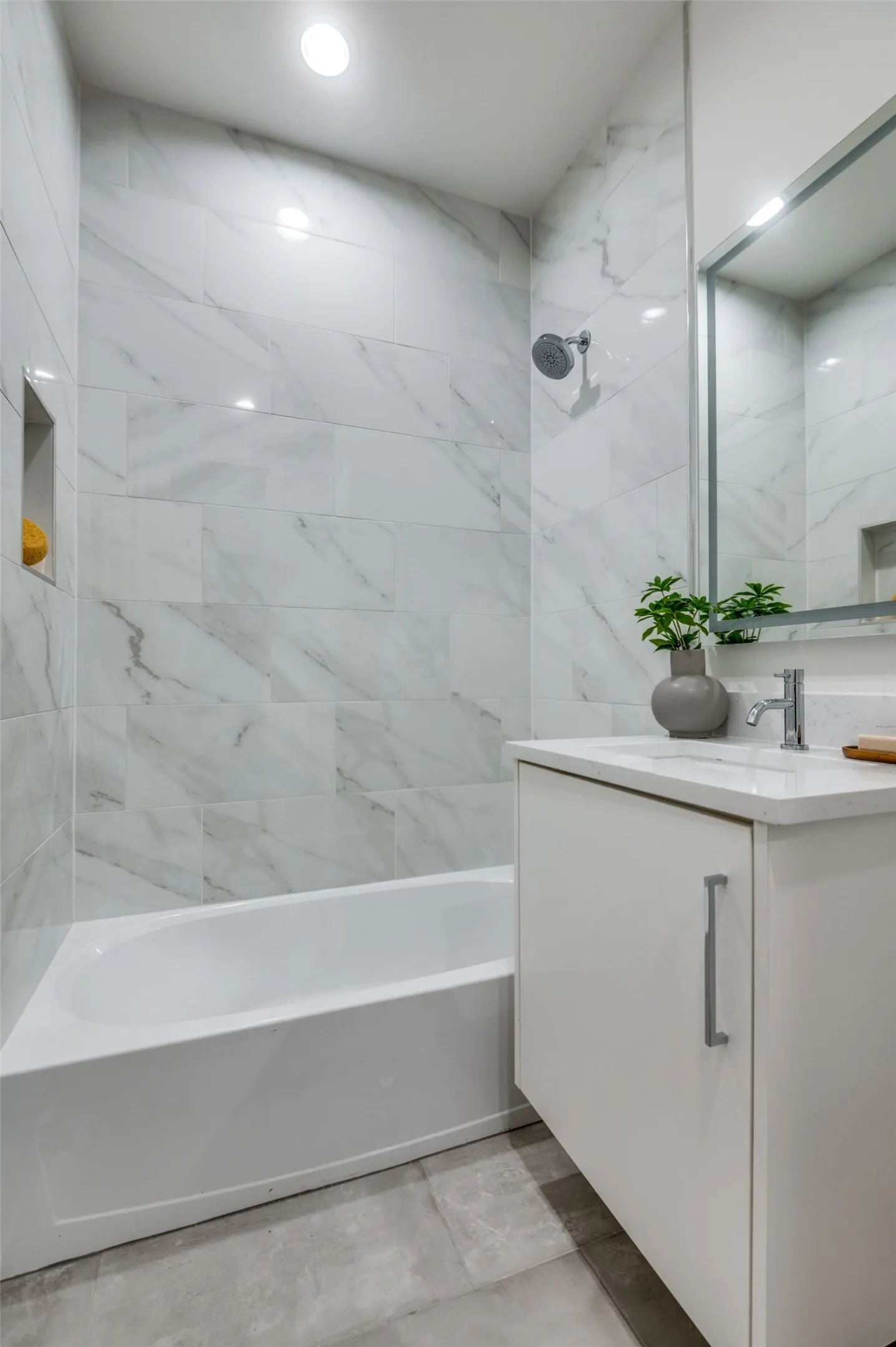 Townhouse For Sale in Dallas County , 4109 N Reserve Lane, Addison, Texas 75001, 3 Bedroom, 4 Bathroom, 2 Garage spaces, 2,058 Sqft, built in 2025, mls#21401184, Real Estate Agent in Addison, Homes For Sale in Dallas county, Homes For Sale in Addison, Realtor in Addison Texas, Real Estate Brokerage Independent Realty Texas, Luminita Cordes Realtor