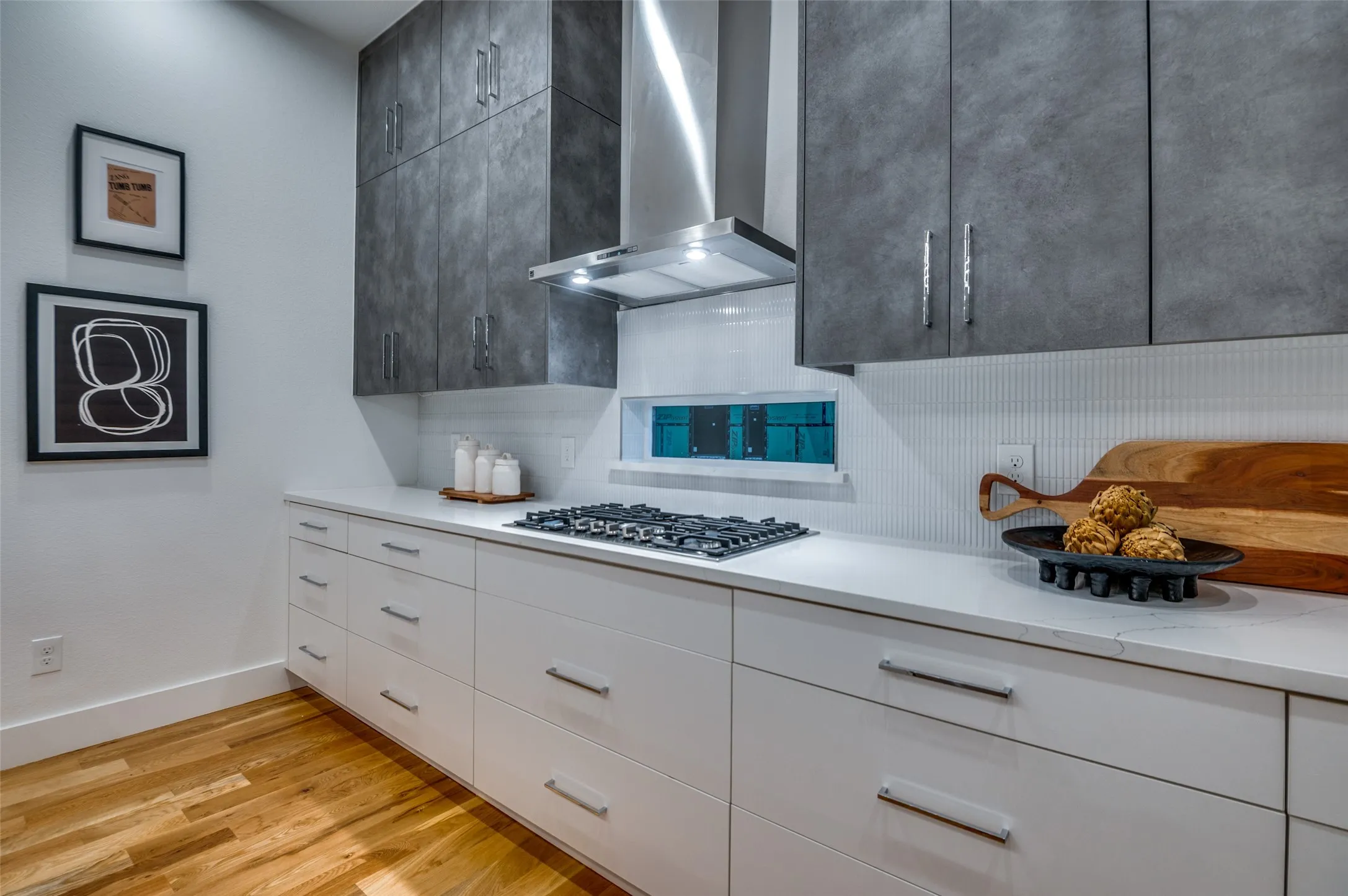 Townhouse For Sale in Dallas County , 4109 N Reserve Lane, Addison, Texas 75001, 3 Bedroom, 4 Bathroom, 2 Garage spaces, 2,058 Sqft, built in 2025, mls#21401184, Real Estate Agent in Addison, Homes For Sale in Dallas county, Homes For Sale in Addison, Realtor in Addison Texas, Real Estate Brokerage Independent Realty Texas, Luminita Cordes Realtor