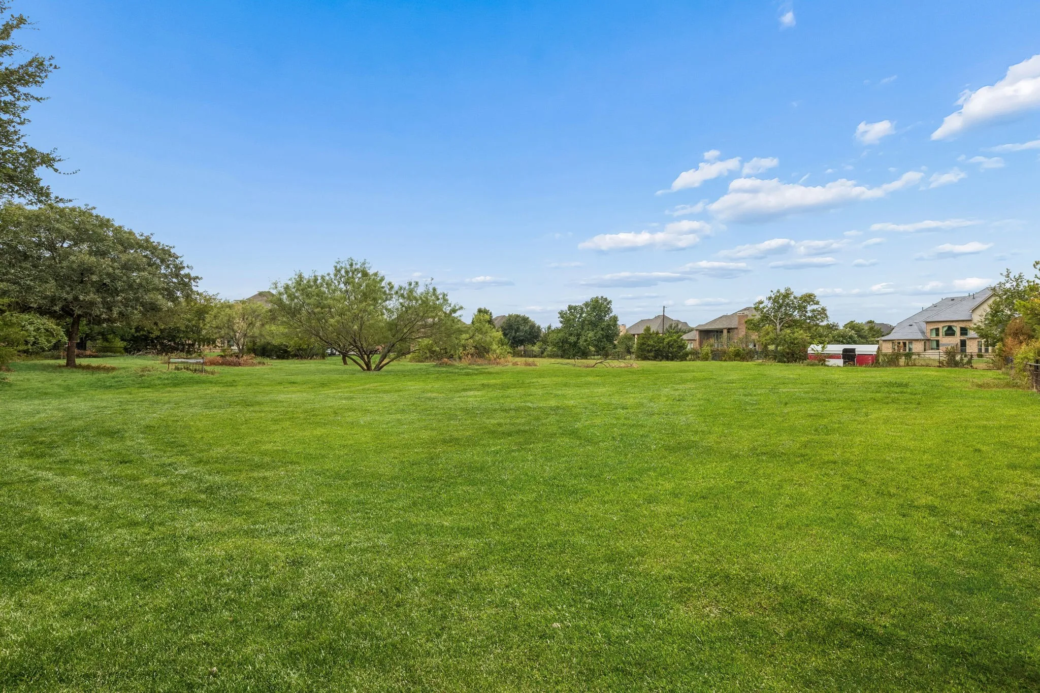 Unimproved Land For Sale in Tarrant County , 561 E Dove Road, Southlake, Texas 76092, 0, 0, Garage spaces, 0 Sqft, built in 1999, mls#21400981, Real Estate Agent in Southlake, Homes For Sale in Tarrant county, Homes For Sale in Southlake, Realtor in Southlake Texas, Real Estate Brokerage Independent Realty Texas, Luminita Cordes Realtor