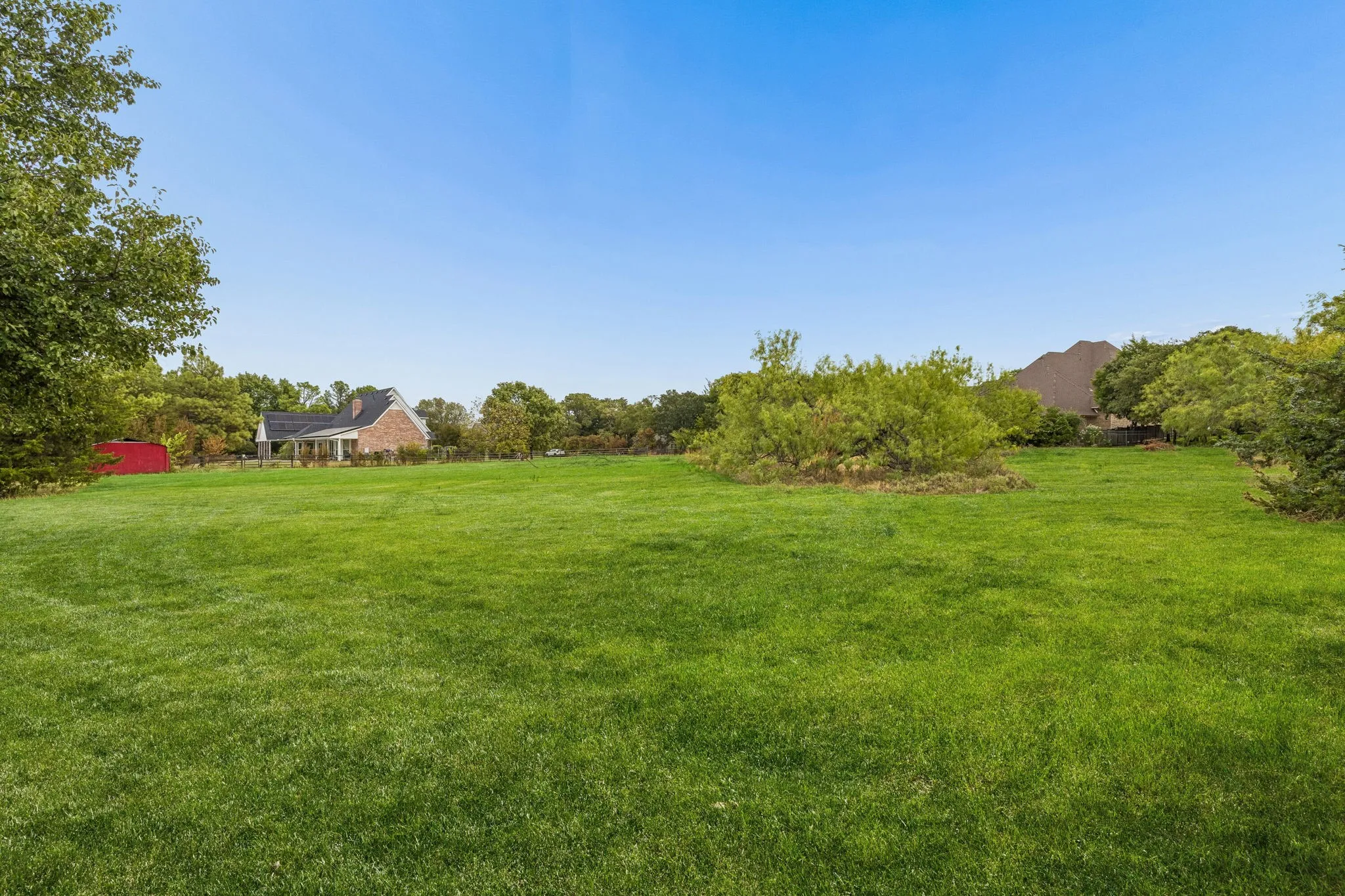 Unimproved Land For Sale in Tarrant County , 561 E Dove Road, Southlake, Texas 76092, 0, 0, Garage spaces, 0 Sqft, built in 1999, mls#21400981, Real Estate Agent in Southlake, Homes For Sale in Tarrant county, Homes For Sale in Southlake, Realtor in Southlake Texas, Real Estate Brokerage Independent Realty Texas, Luminita Cordes Realtor