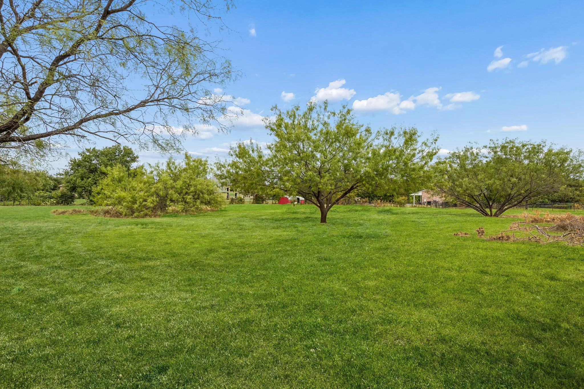 Unimproved Land For Sale in Tarrant County , 561 E Dove Road, Southlake, Texas 76092, 0, 0, Garage spaces, 0 Sqft, built in 1999, mls#21400981, Real Estate Agent in Southlake, Homes For Sale in Tarrant county, Homes For Sale in Southlake, Realtor in Southlake Texas, Real Estate Brokerage Independent Realty Texas, Luminita Cordes Realtor
