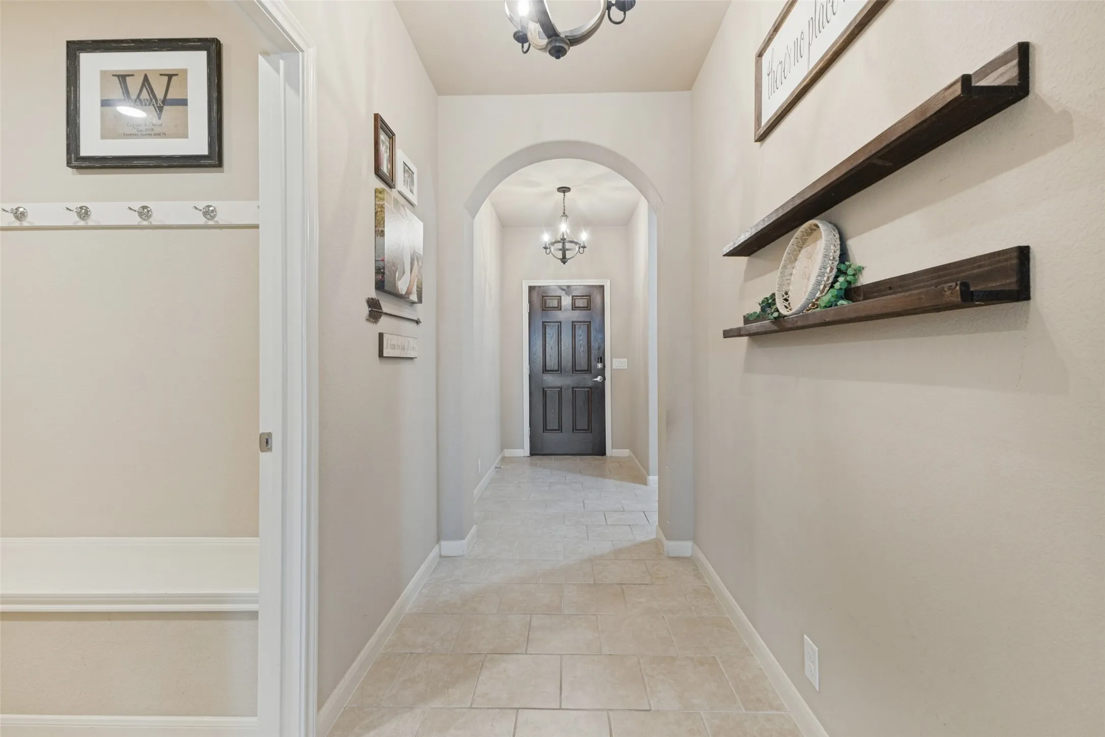 Single Family Residence For Sale in Collin County , 573 Providence Place, Lavon, Texas 75166, 3 Bedroom, 2 Bathroom, 2 Garage spaces, 1,538 Sqft, built in 2018, mls#21395054, Real Estate Agent in Lavon, Homes For Sale in Collin county, Homes For Sale in Lavon, Realtor in Lavon Texas, Real Estate Brokerage Independent Realty Texas, Luminita Cordes Realtor