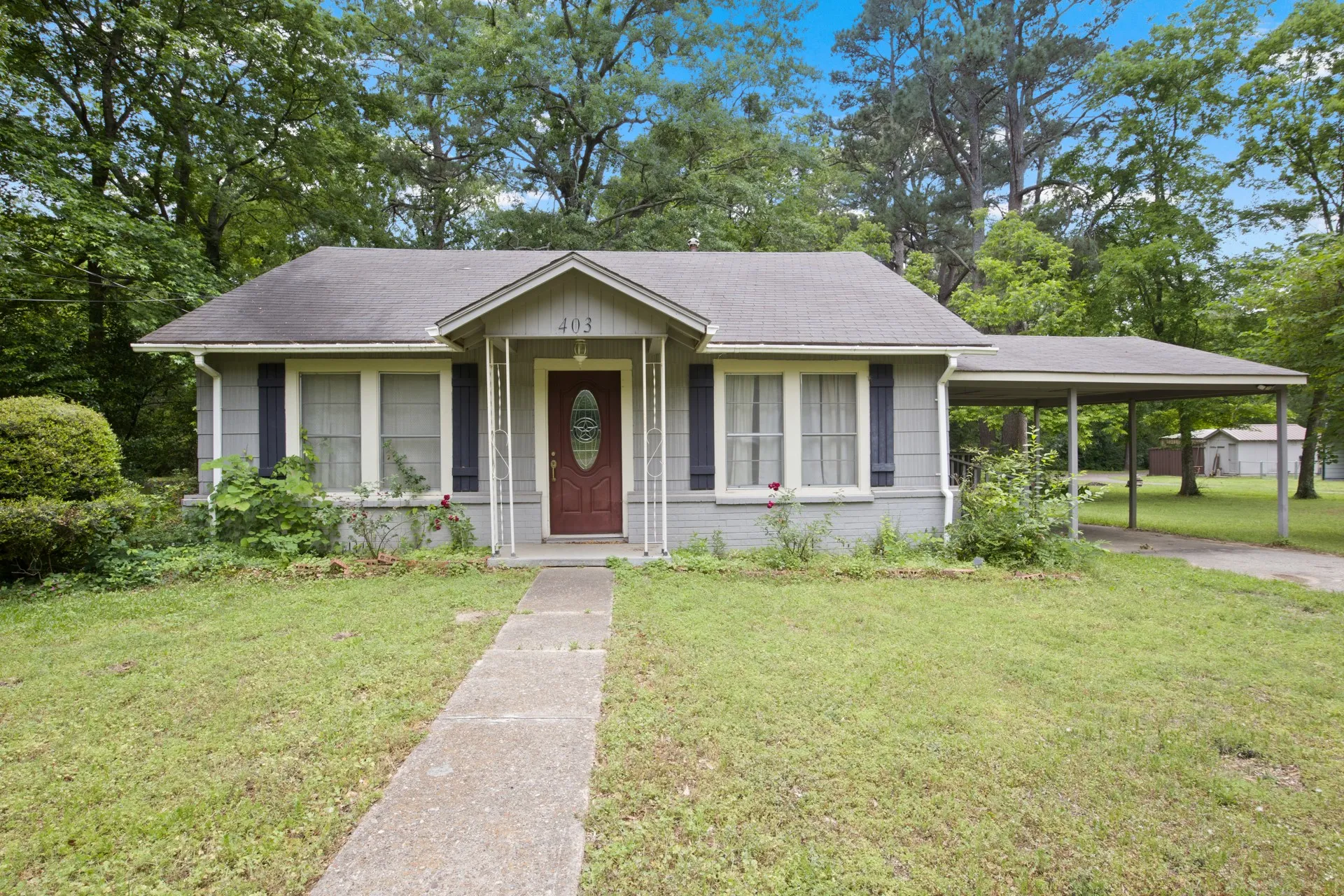 Single Family Residence For Sale in Morris County , 403 Pace Street, Naples, Texas 75568, 2 Bedroom, 1 Bathroom, Garage spaces, 870 Sqft, built in 1990, mls#21401256, Real Estate Agent in Naples, Homes For Sale in Morris county, Homes For Sale in Naples, Realtor in Naples Texas, Real Estate Brokerage Independent Realty Texas, Luminita Cordes Realtor