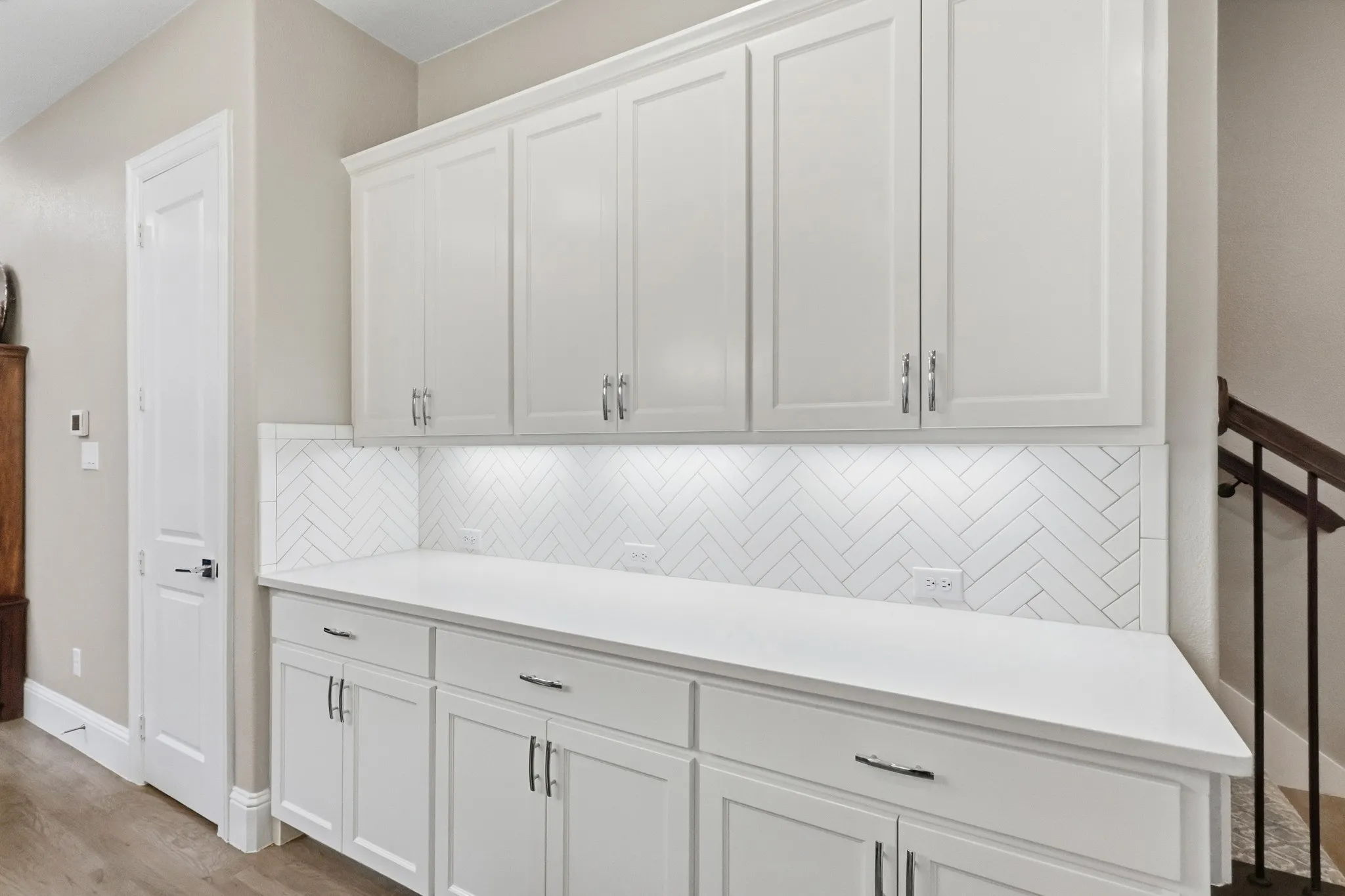 Single Family Residence For Sale in Denton County , 527 Sandy Lane, Flower Mound, Texas 75022, 3 Bedroom, 4 Bathroom, 2 Garage spaces, 2,500 Sqft, built in 2017, mls#21398830, Real Estate Agent in Flower Mound, Homes For Sale in Denton county, Homes For Sale in Flower Mound, Realtor in Flower Mound Texas, Real Estate Brokerage Independent Realty Texas, Luminita Cordes Realtor