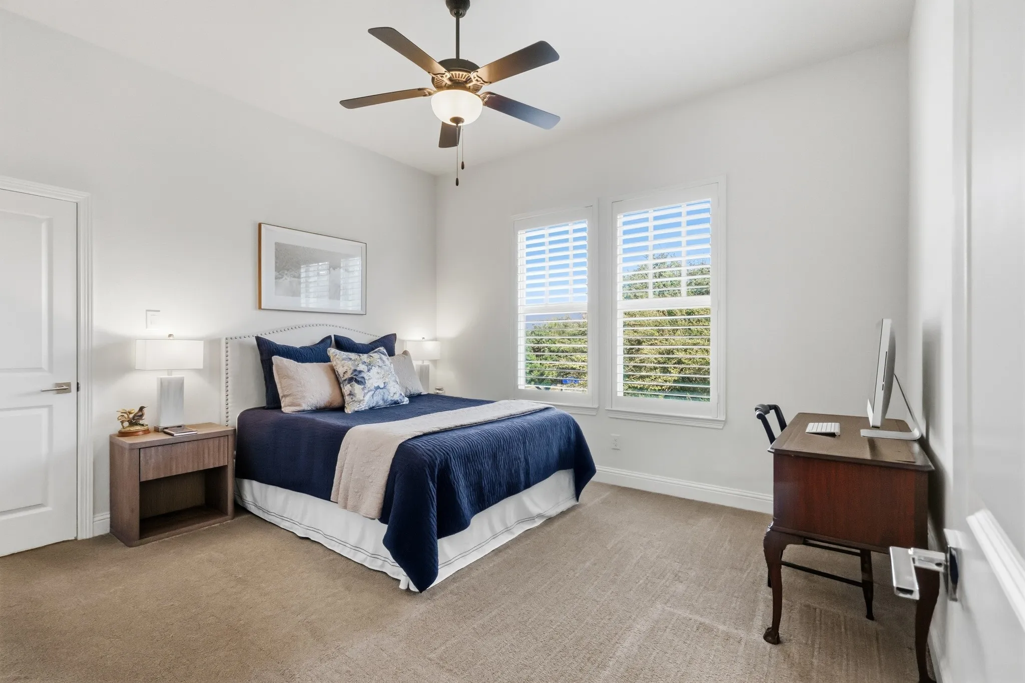 Single Family Residence For Sale in Denton County , 527 Sandy Lane, Flower Mound, Texas 75022, 3 Bedroom, 4 Bathroom, 2 Garage spaces, 2,500 Sqft, built in 2017, mls#21398830, Real Estate Agent in Flower Mound, Homes For Sale in Denton county, Homes For Sale in Flower Mound, Realtor in Flower Mound Texas, Real Estate Brokerage Independent Realty Texas, Luminita Cordes Realtor