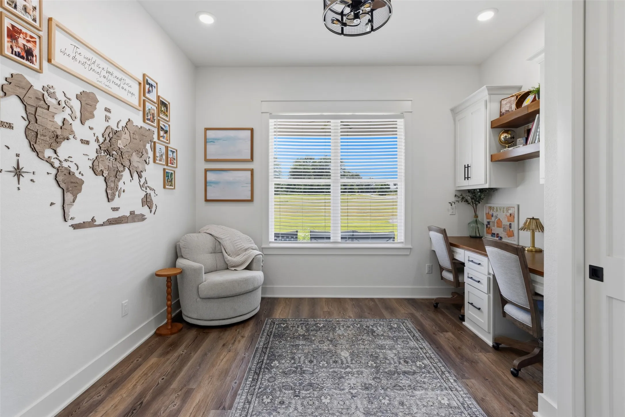 Single Family Residence For Sale in Upshur County , 317 Private Road 4351, Gilmer, Texas 75644, 5 Bedroom, 7 Bathroom, 3 Garage spaces, 3,484 Sqft, built in 2021, mls#21401161, Real Estate Agent in Gilmer, Homes For Sale in Upshur county, Homes For Sale in Gilmer, Realtor in Gilmer Texas, Real Estate Brokerage Independent Realty Texas, Luminita Cordes Realtor