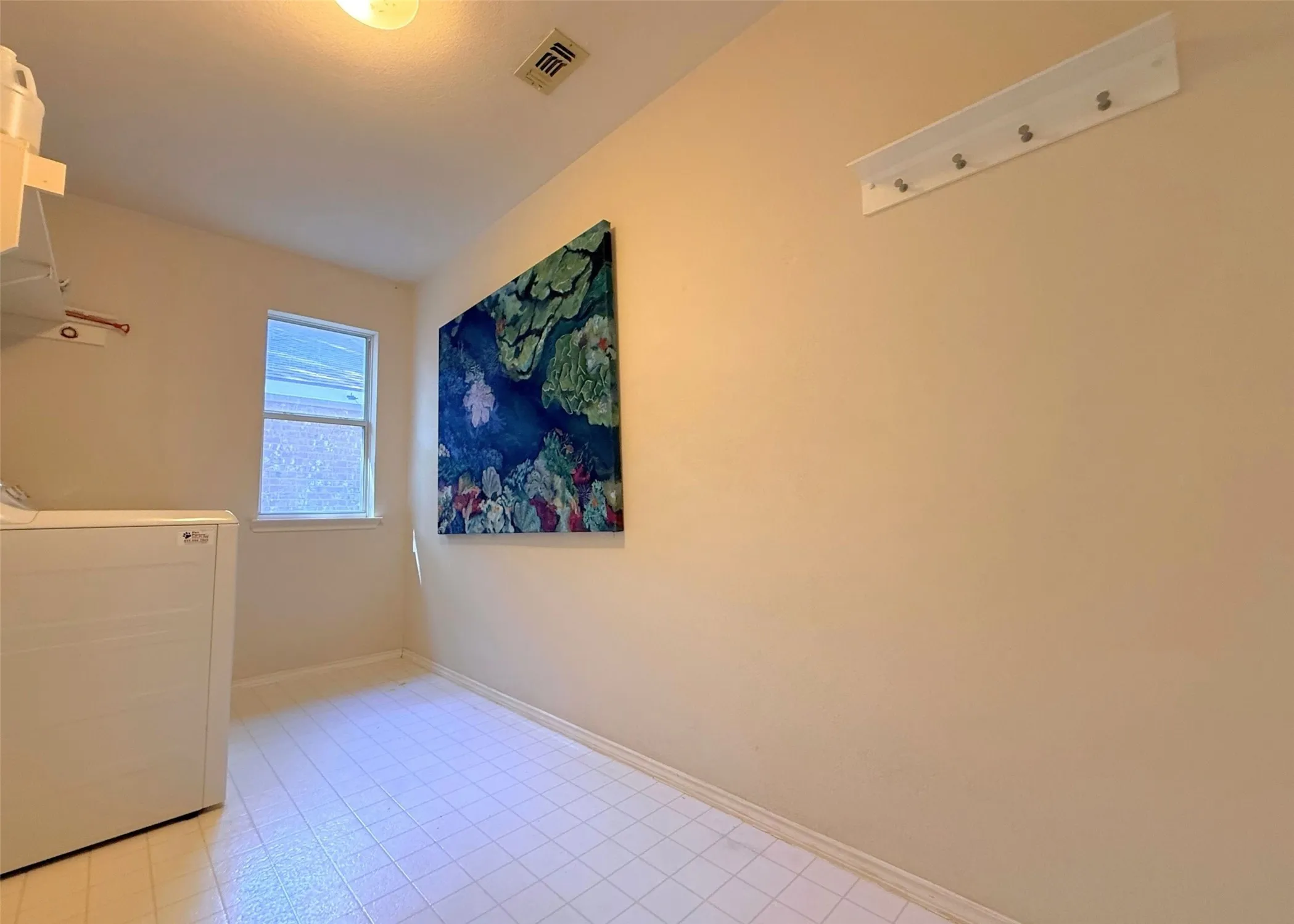 Single Family Residence For Rent in Collin County , 2924 Coventry Lane, Mc Kinney, Texas 75069, 3 Bedroom, 2 Bathroom, 2 Garage spaces, 1,746 Sqft, built in 1997, mls#21399486, Real Estate Agent in Mc Kinney, Homes For Rent in Collin county, Homes For Rent in Mc Kinney, Realtor in Mc Kinney Texas, Real Estate Brokerage Independent Realty Texas, Luminita Cordes Realtor