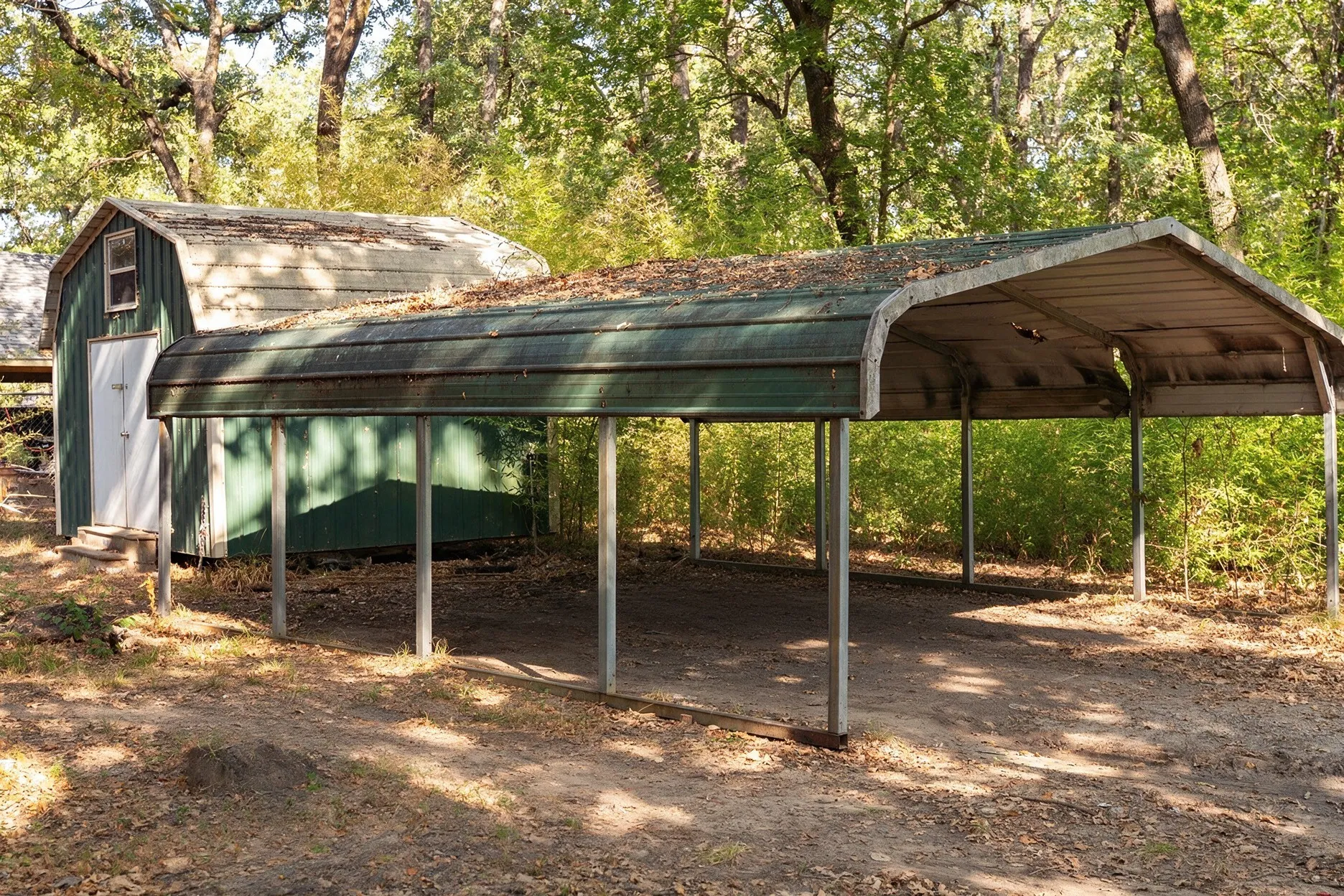 Single Family Residence For Sale in Hunt County , 9760 Cherokee Trail, Quinlan, Texas 75474, 3 Bedroom, 2 Bathroom, Garage spaces, 2,595 Sqft, built in 1977, mls#21390327, Real Estate Agent in Quinlan, Homes For Sale in Hunt county, Homes For Sale in Quinlan, Realtor in Quinlan Texas, Real Estate Brokerage Independent Realty Texas, Luminita Cordes Realtor