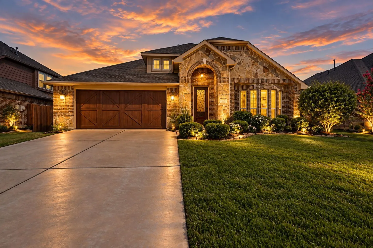 Single Family Residence For Sale in Tarrant County , 4209 Carnation Lane, Mansfield, Texas 76063, 4 Bedroom, 3 Bathroom, 2 Garage spaces, 2,745 Sqft, built in 2015, mls#21367020, Real Estate Agent in Mansfield, Homes For Sale in Tarrant county, Homes For Sale in Mansfield, Realtor in Mansfield Texas, Real Estate Brokerage Independent Realty Texas, Luminita Cordes Realtor