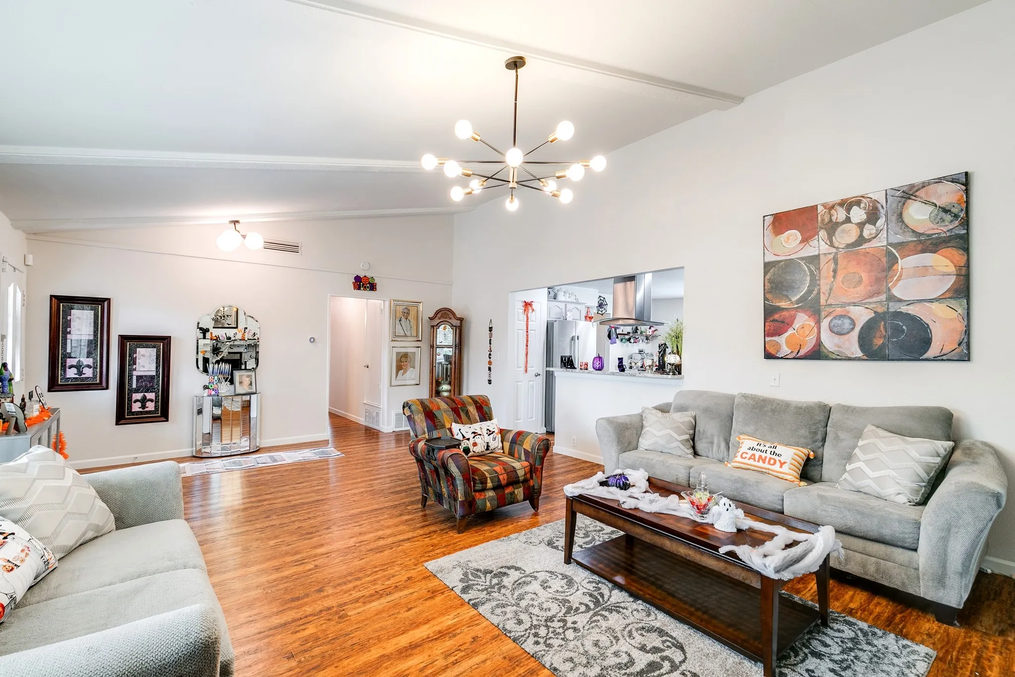 Single Family Residence For Sale in Dallas County , 2217 Homestead Place, Garland, Texas 75044, 3 Bedroom, 2 Bathroom, Garage spaces, 2,076 Sqft, built in 1971, mls#21401301, Real Estate Agent in Garland, Homes For Sale in Dallas county, Homes For Sale in Garland, Realtor in Garland Texas, Real Estate Brokerage Independent Realty Texas, Luminita Cordes Realtor