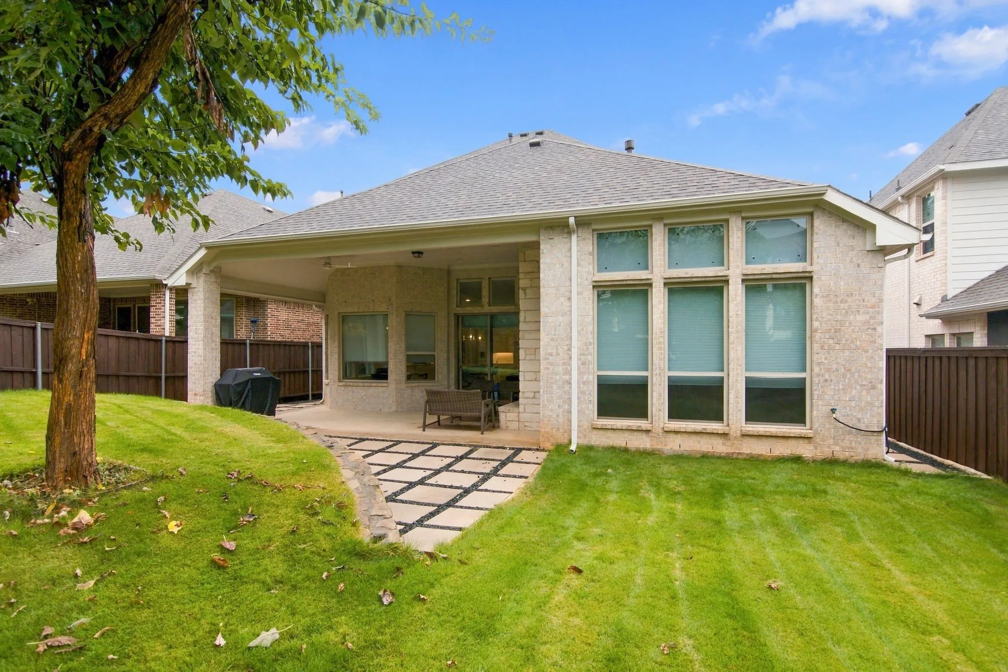 Single Family Residence For Rent in Tarrant County , 4733 Lafite Lane, Colleyville, Texas 76034, 4 Bedroom, 5 Bathroom, 2 Garage spaces, 3,498 Sqft, built in 2020, mls#21401197, Real Estate Agent in Colleyville, Homes For Rent in Tarrant county, Homes For Rent in Colleyville, Realtor in Colleyville Texas, Real Estate Brokerage Independent Realty Texas, Luminita Cordes Realtor