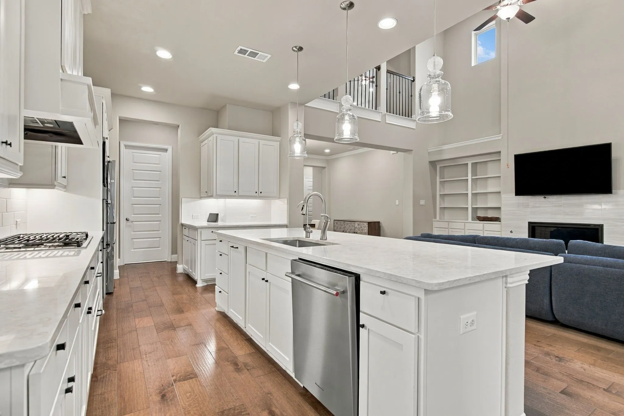 Single Family Residence For Rent in Tarrant County , 4733 Lafite Lane, Colleyville, Texas 76034, 4 Bedroom, 5 Bathroom, 2 Garage spaces, 3,498 Sqft, built in 2020, mls#21401197, Real Estate Agent in Colleyville, Homes For Rent in Tarrant county, Homes For Rent in Colleyville, Realtor in Colleyville Texas, Real Estate Brokerage Independent Realty Texas, Luminita Cordes Realtor