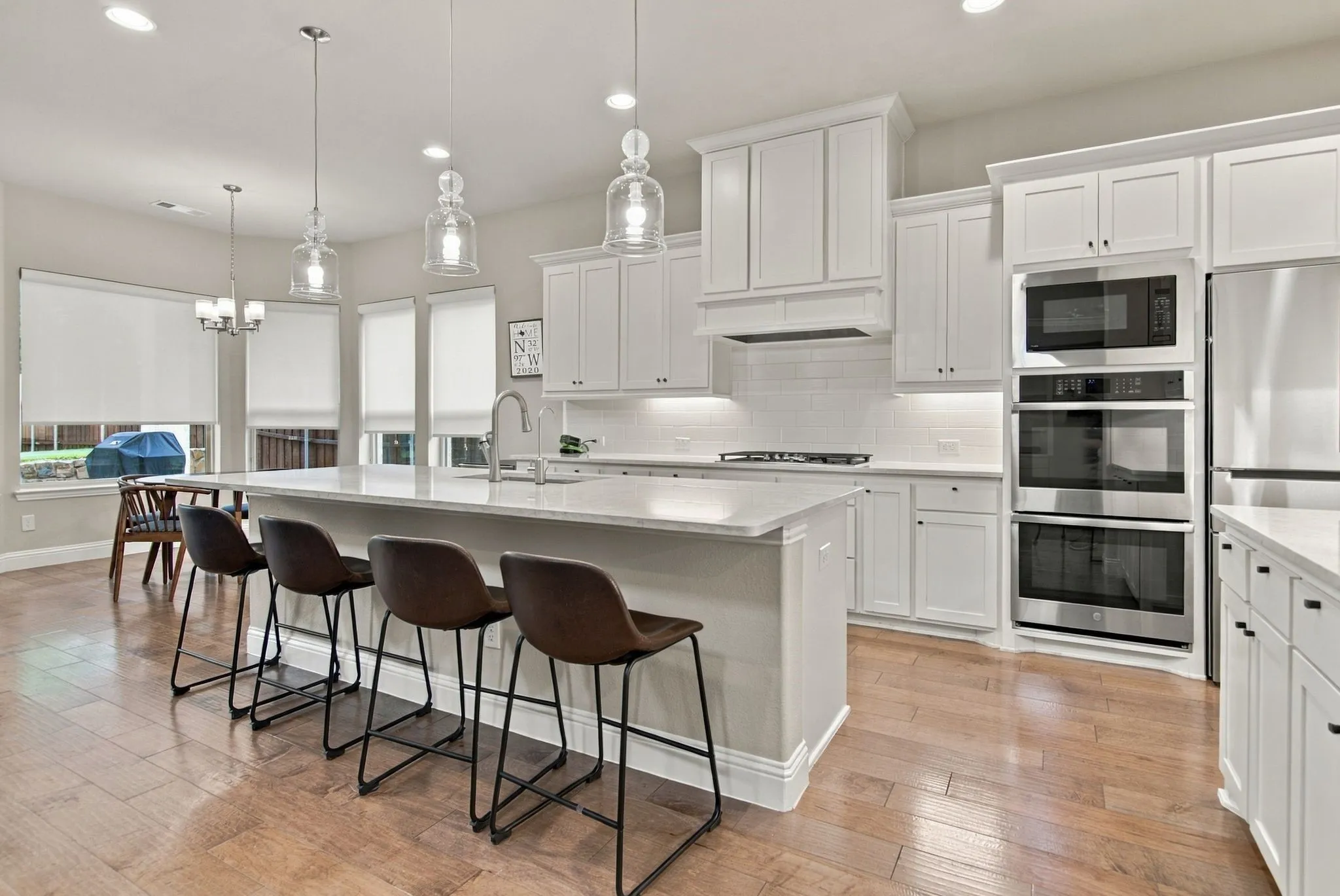 Single Family Residence For Rent in Tarrant County , 4733 Lafite Lane, Colleyville, Texas 76034, 4 Bedroom, 5 Bathroom, 2 Garage spaces, 3,498 Sqft, built in 2020, mls#21401197, Real Estate Agent in Colleyville, Homes For Rent in Tarrant county, Homes For Rent in Colleyville, Realtor in Colleyville Texas, Real Estate Brokerage Independent Realty Texas, Luminita Cordes Realtor