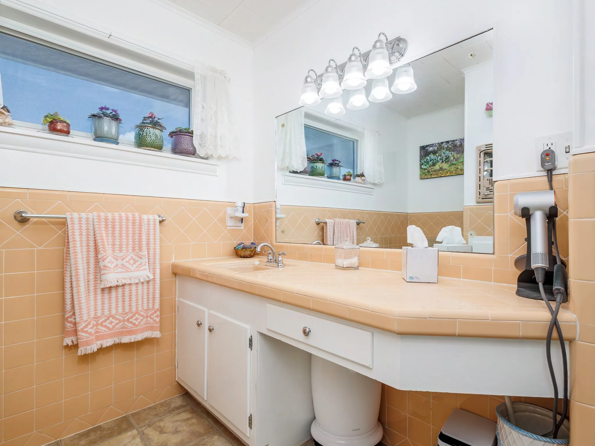 Hall Bathroom