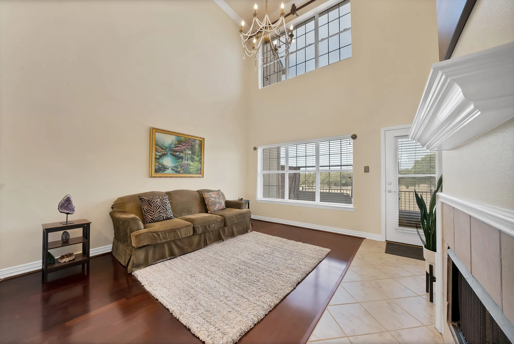 Townhouse For Sale in Dallas County , 1607 Masters Drive, De Soto, Texas 75115, 3 Bedroom, 2 Bathroom, 2 Garage spaces, 1,846 Sqft, built in 1998, mls#21398021, Real Estate Agent in De Soto, Homes For Sale in Dallas county, Homes For Sale in De Soto, Realtor in De Soto Texas, Real Estate Brokerage Independent Realty Texas, Luminita Cordes Realtor