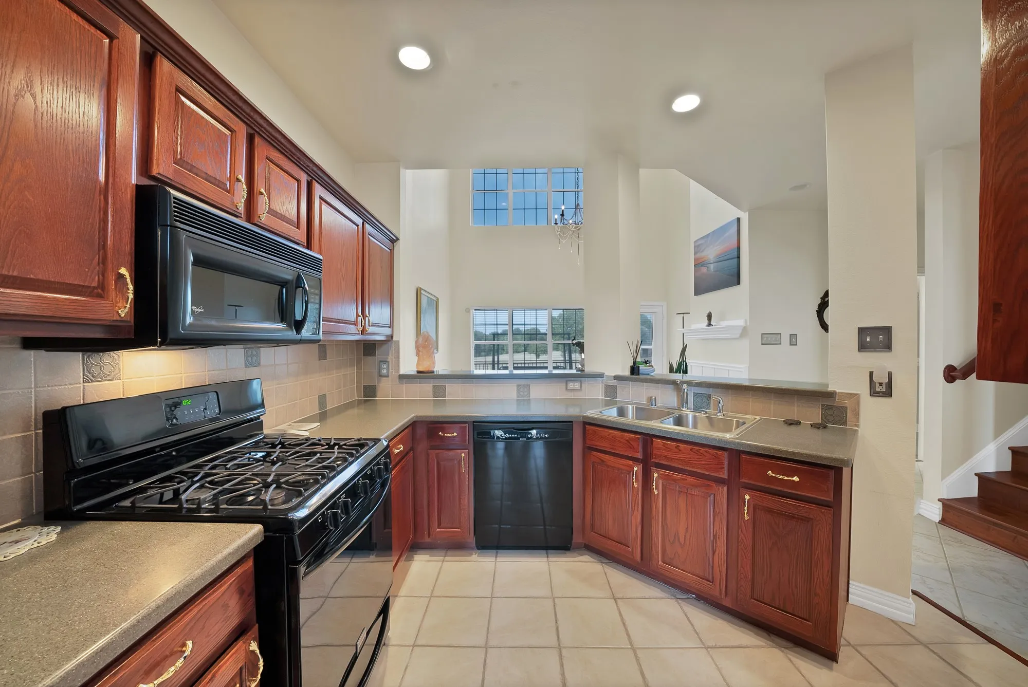 Townhouse For Sale in Dallas County , 1607 Masters Drive, De Soto, Texas 75115, 3 Bedroom, 2 Bathroom, 2 Garage spaces, 1,846 Sqft, built in 1998, mls#21398021, Real Estate Agent in De Soto, Homes For Sale in Dallas county, Homes For Sale in De Soto, Realtor in De Soto Texas, Real Estate Brokerage Independent Realty Texas, Luminita Cordes Realtor