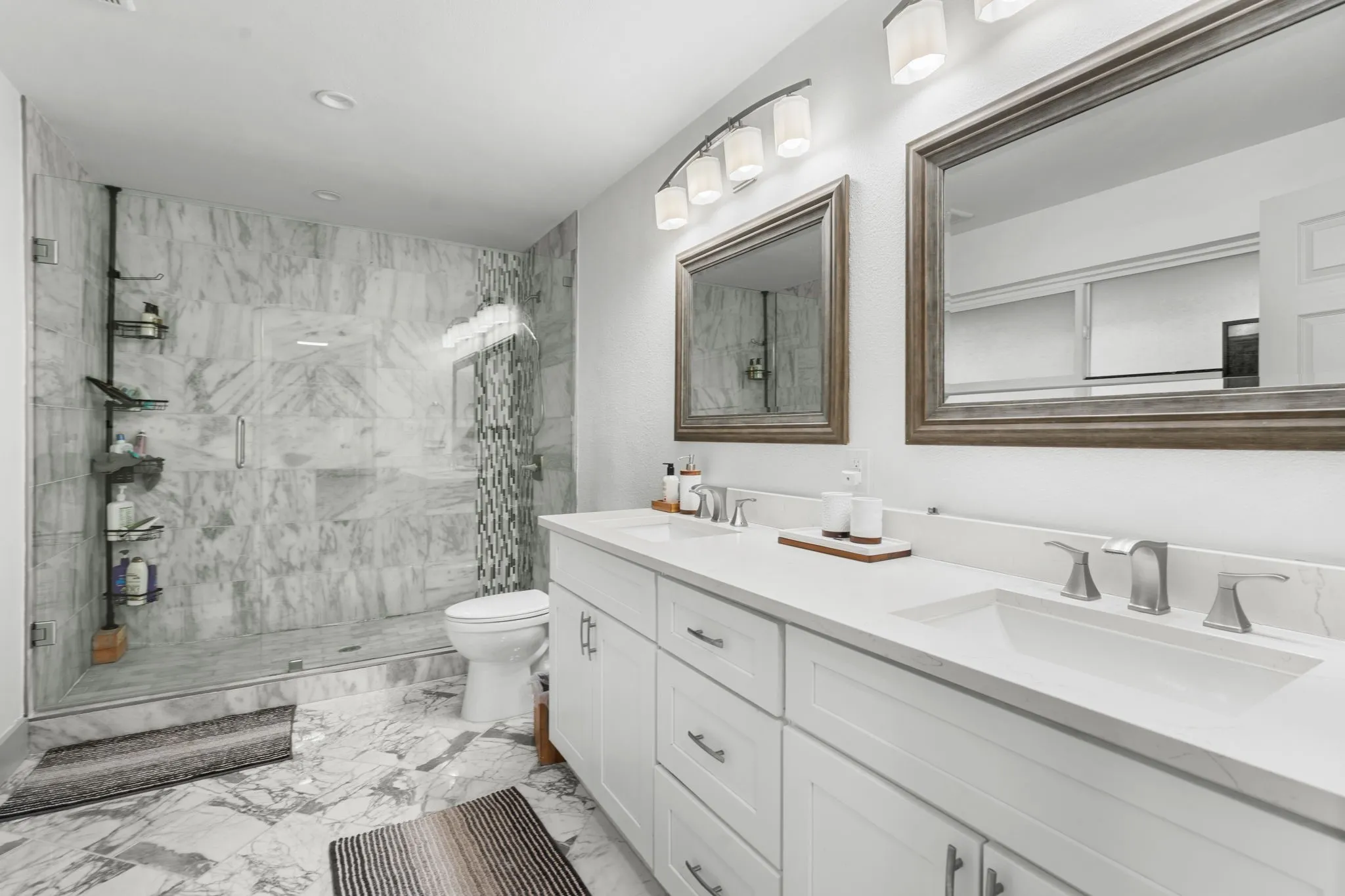 Single Family Residence For Sale in Dallas County , 5029 Mill Run Road, Dallas, Texas 75244, 4 Bedroom, 4 Bathroom, 2 Garage spaces, 2,512 Sqft, built in 1965, mls#21399203, Real Estate Agent in Dallas, Homes For Sale in Dallas county, Homes For Sale in Dallas, Realtor in Dallas Texas, Real Estate Brokerage Independent Realty Texas, Luminita Cordes Realtor